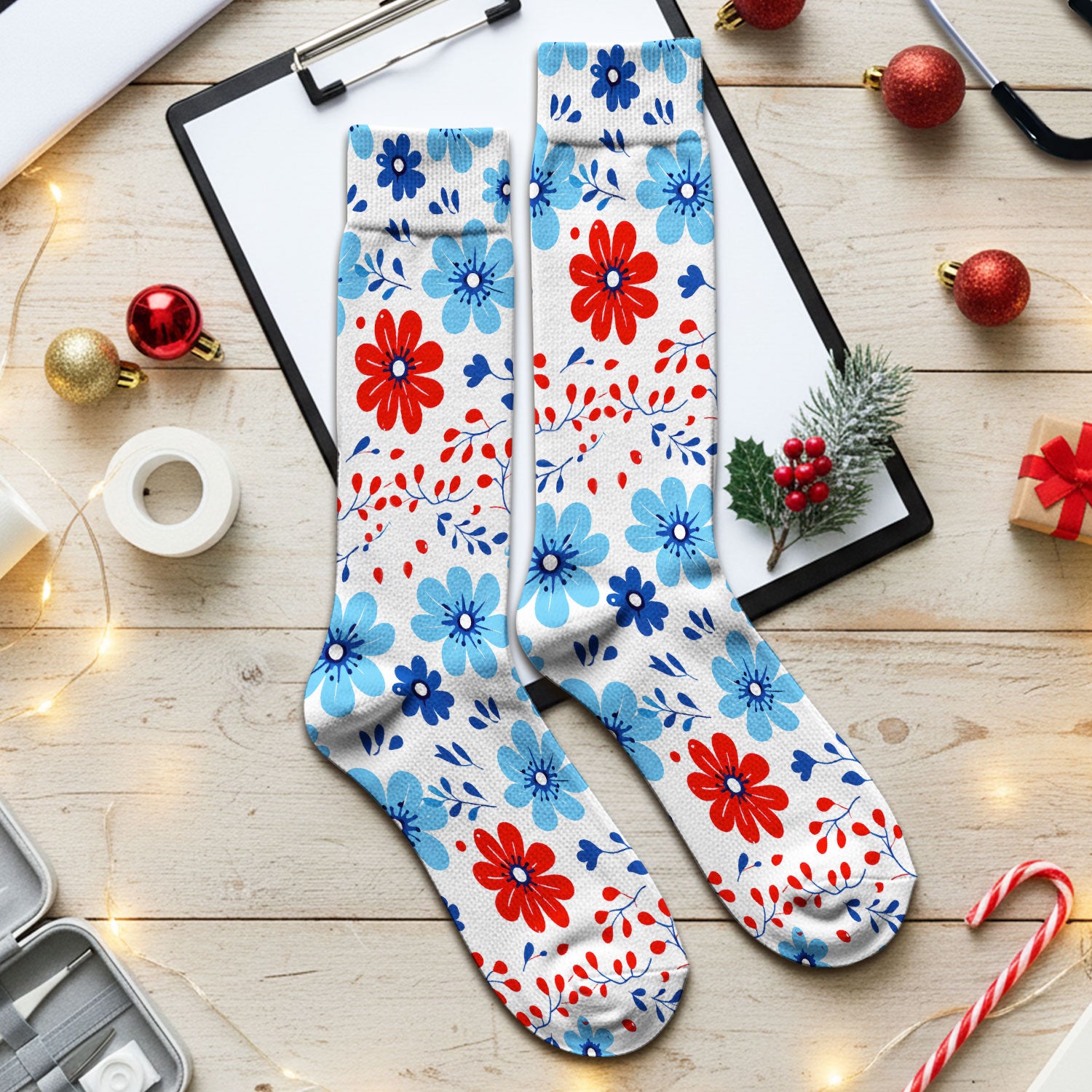 Symmetrical Folk Floral Heart Pattern Socks, Socks for Nurse Doctor