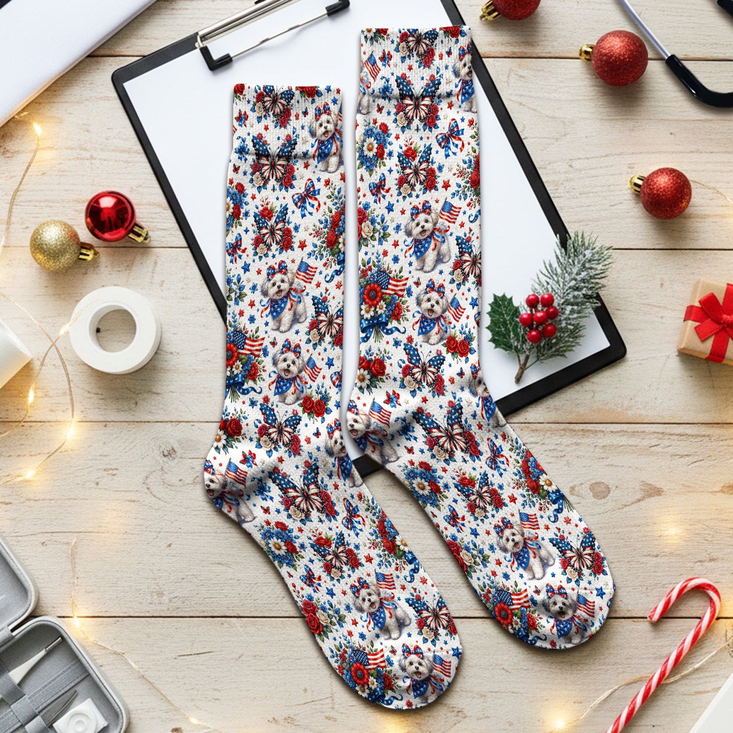 Patriotic Puppy Floral Bouquet Pattern Socks, Adult Socks for Men and Women
