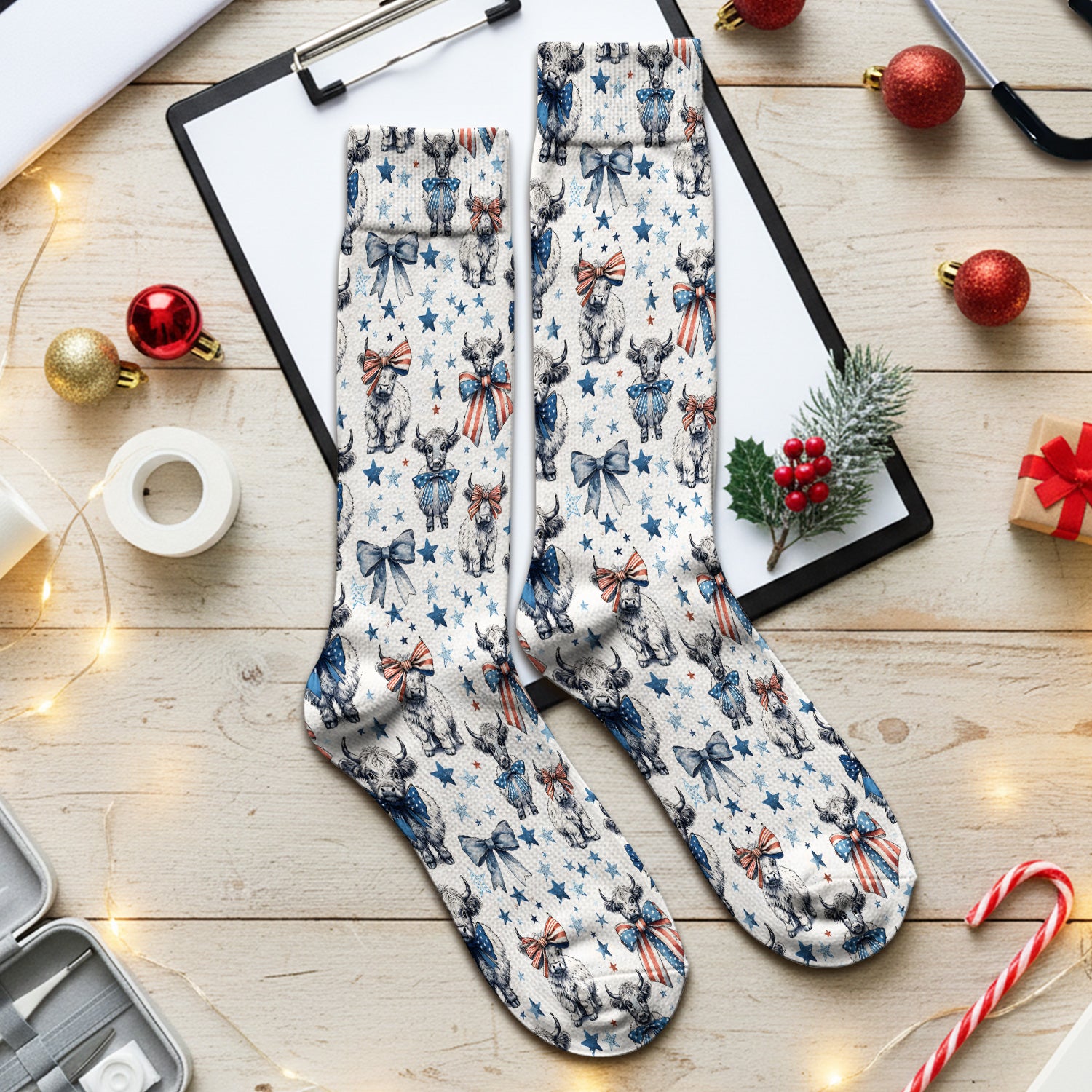 Patriotic Highland Cow Stars Pattern Uniform Socks, Adult Socks for Men and Women