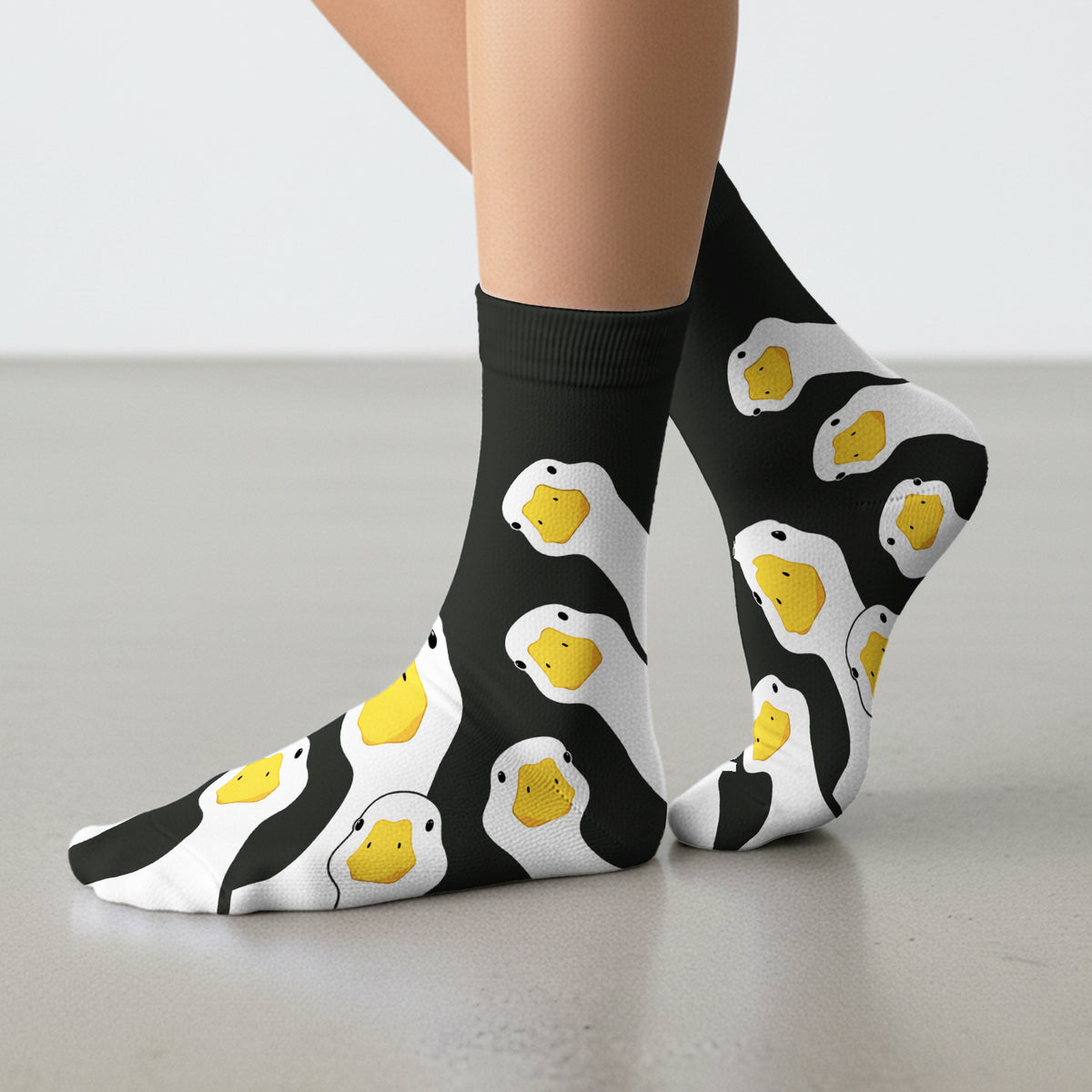 Funny Peekaboo Goose Faces Socks, Adult Socks for Men and Women