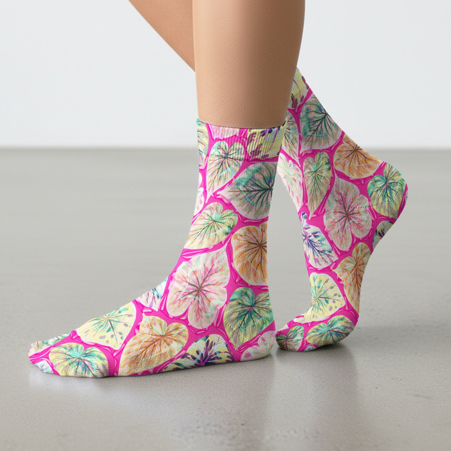 Tropical Colorful Shaped Leaf Nurse Pattern Socks, Adult Socks for Men and Women