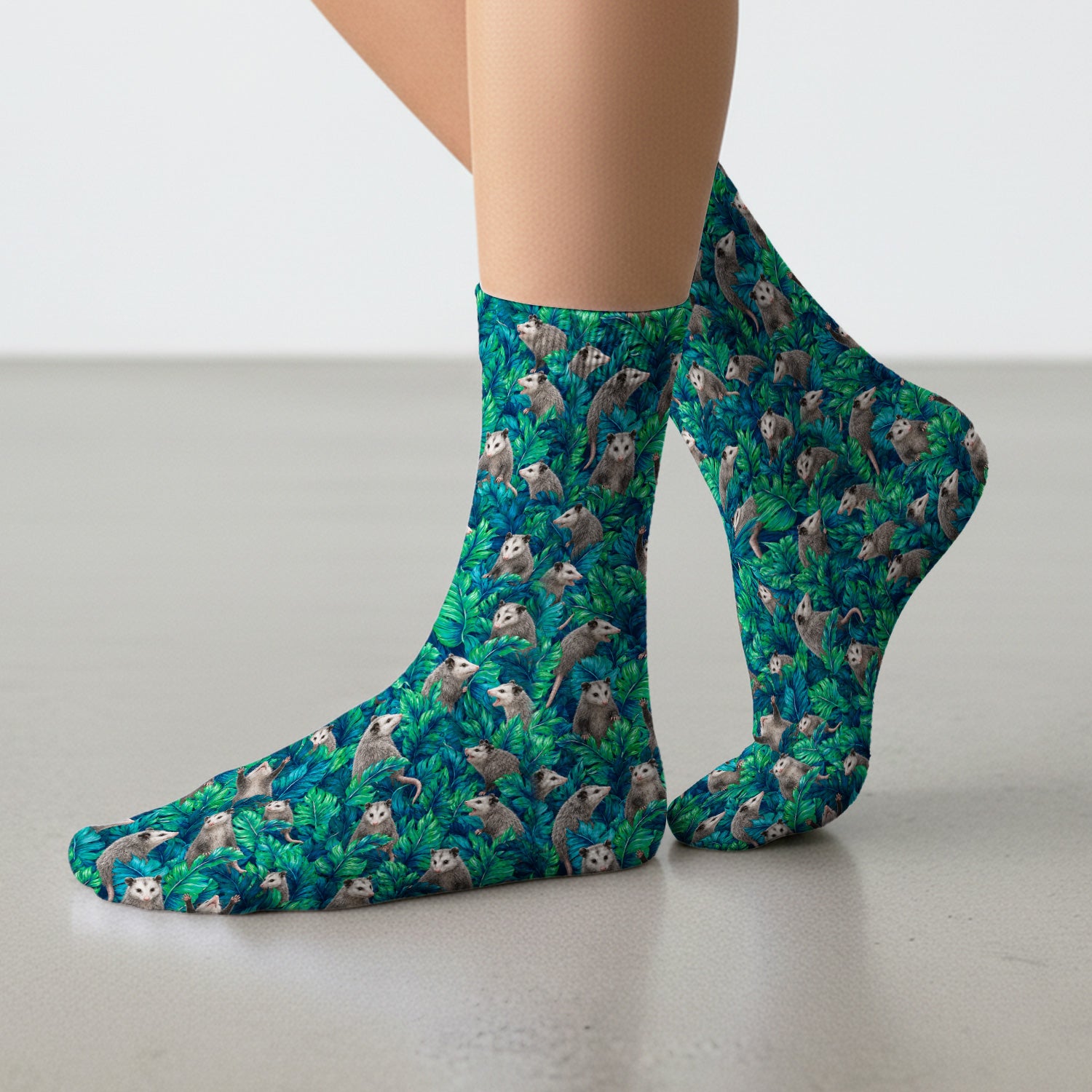 Tropical Opossum Jungle Leaves Pattern Socks, Adult Socks for Men and Women