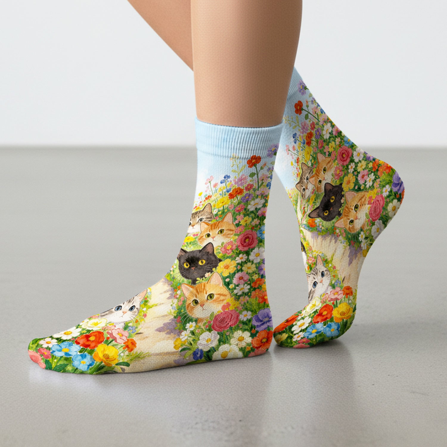 Cute Garden Cats Flower Path Pattern Socks, Adult Socks for Men and Women
