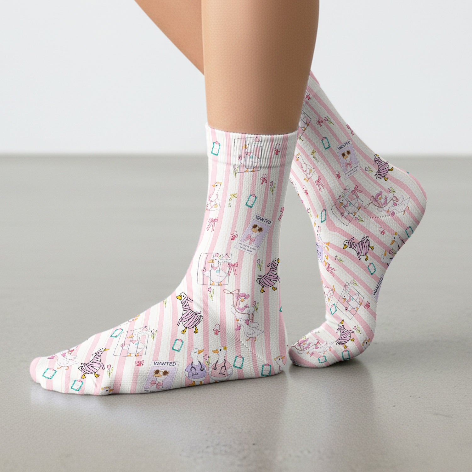 Cute Nurse Duck Stripe Pattern Socks, Adult Socks for Men and Women