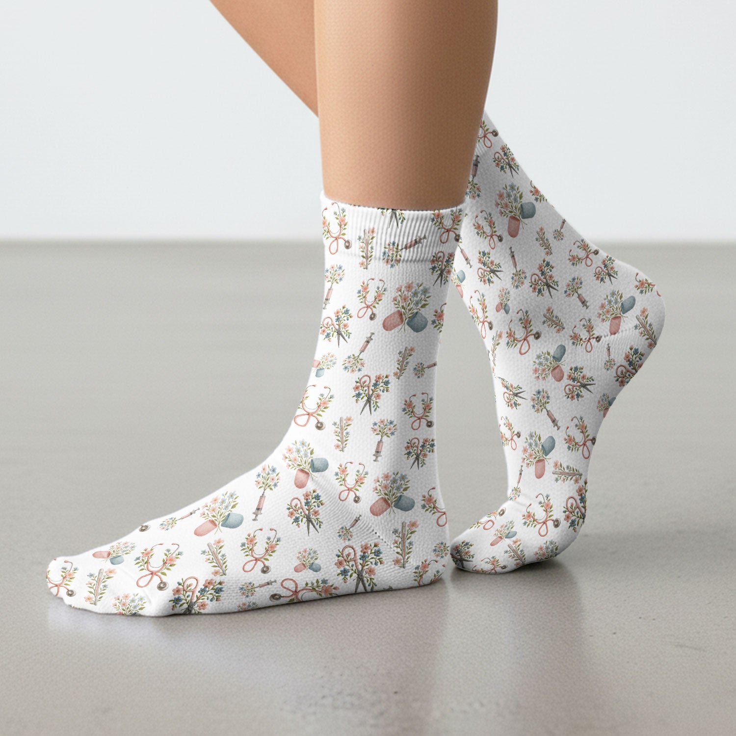 Floral Medical Scrub Socks, Elegant Stethoscope With Flower Nursing Sock, Breathable Fabrics Nurse Uniform