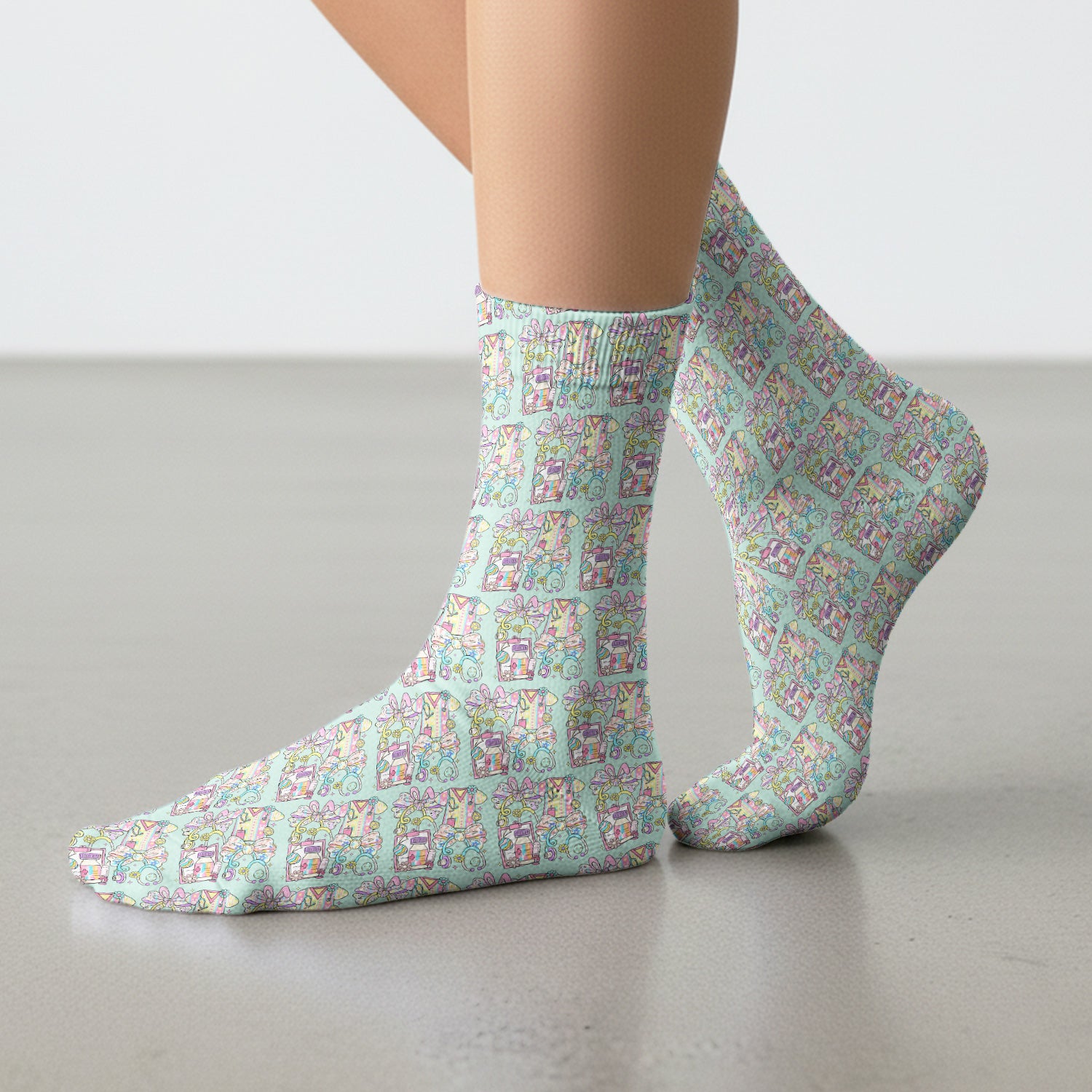 Colorful Nurse Scrub Supplies Pattern Socks, Adult Socks for Men and Women