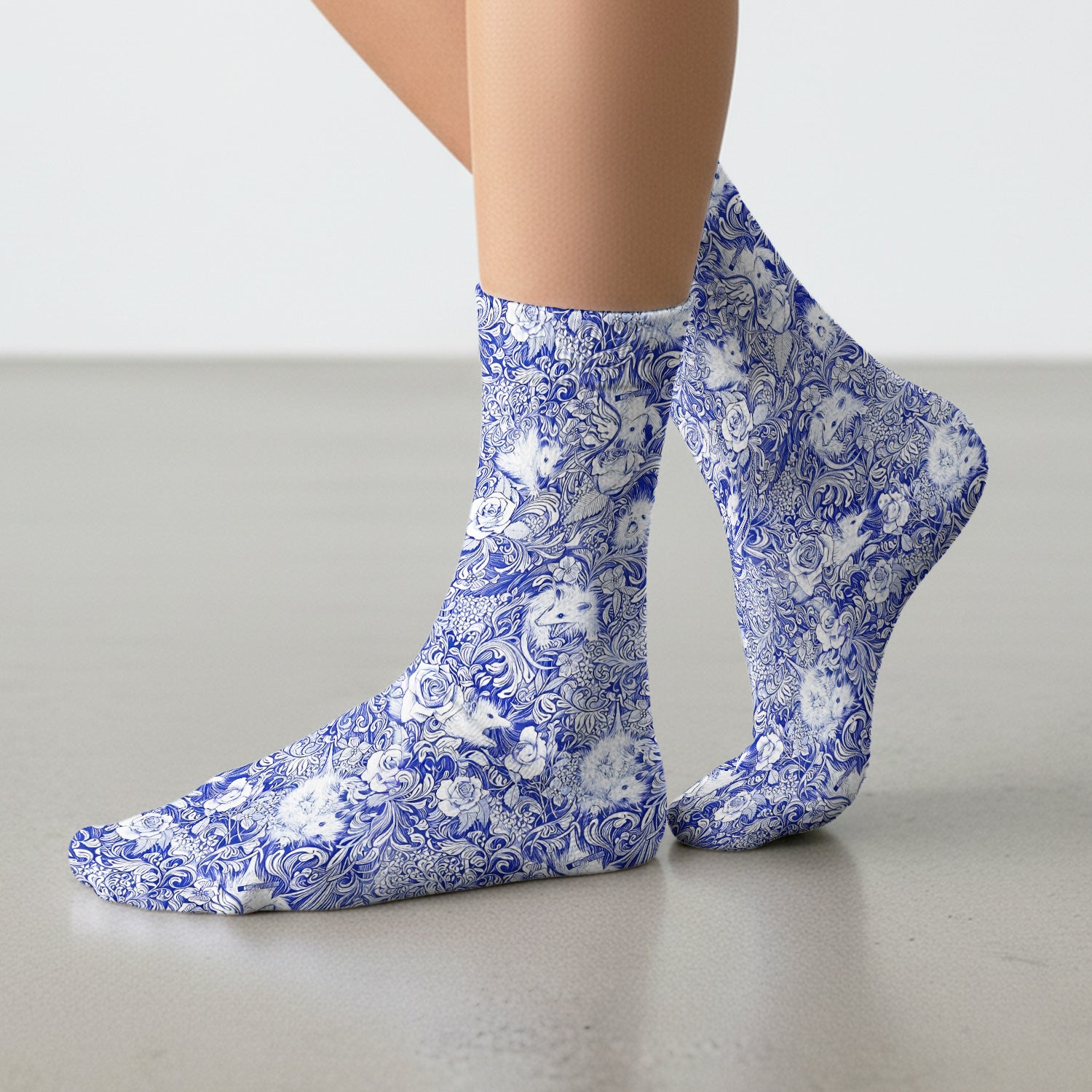 Blue Toile Porcupine Floral Pattern Socks, Socks for Nurse Doctor