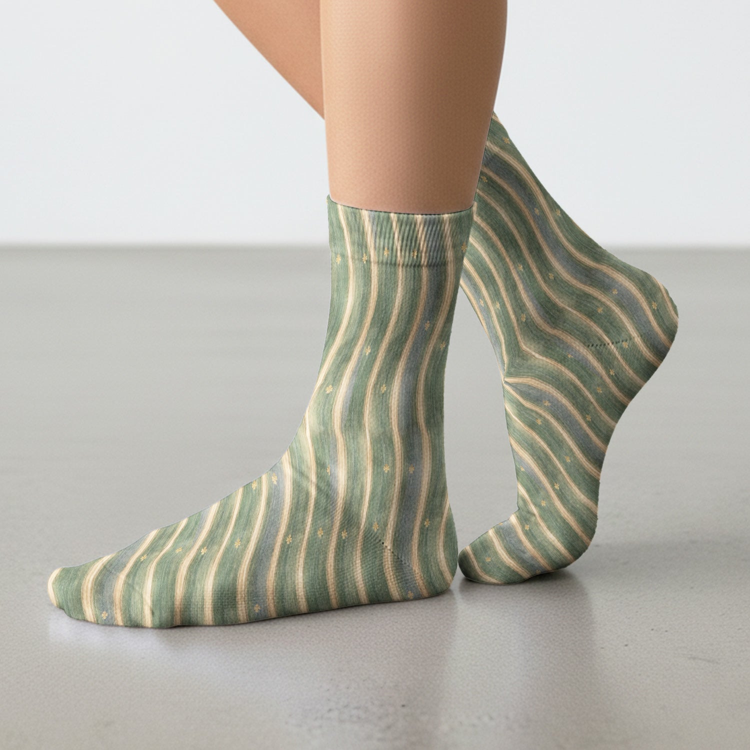 Charming Nurse Green Vertical Stripe Small Floral Pattern Nurse Socks, Socks for Nurse Doctor