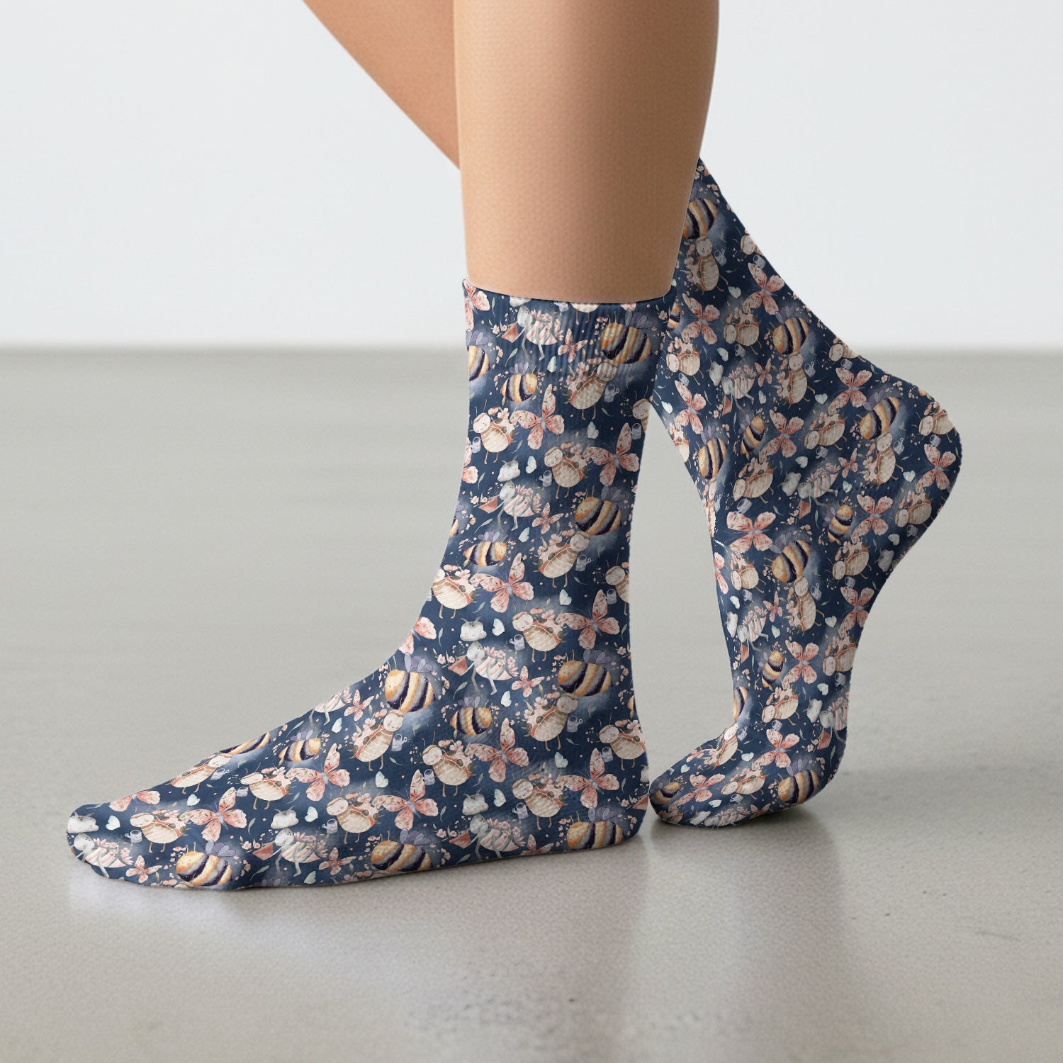 Cute Whimsical Bee Fairy Garden Pattern Socks, Adult Socks for Men and Women