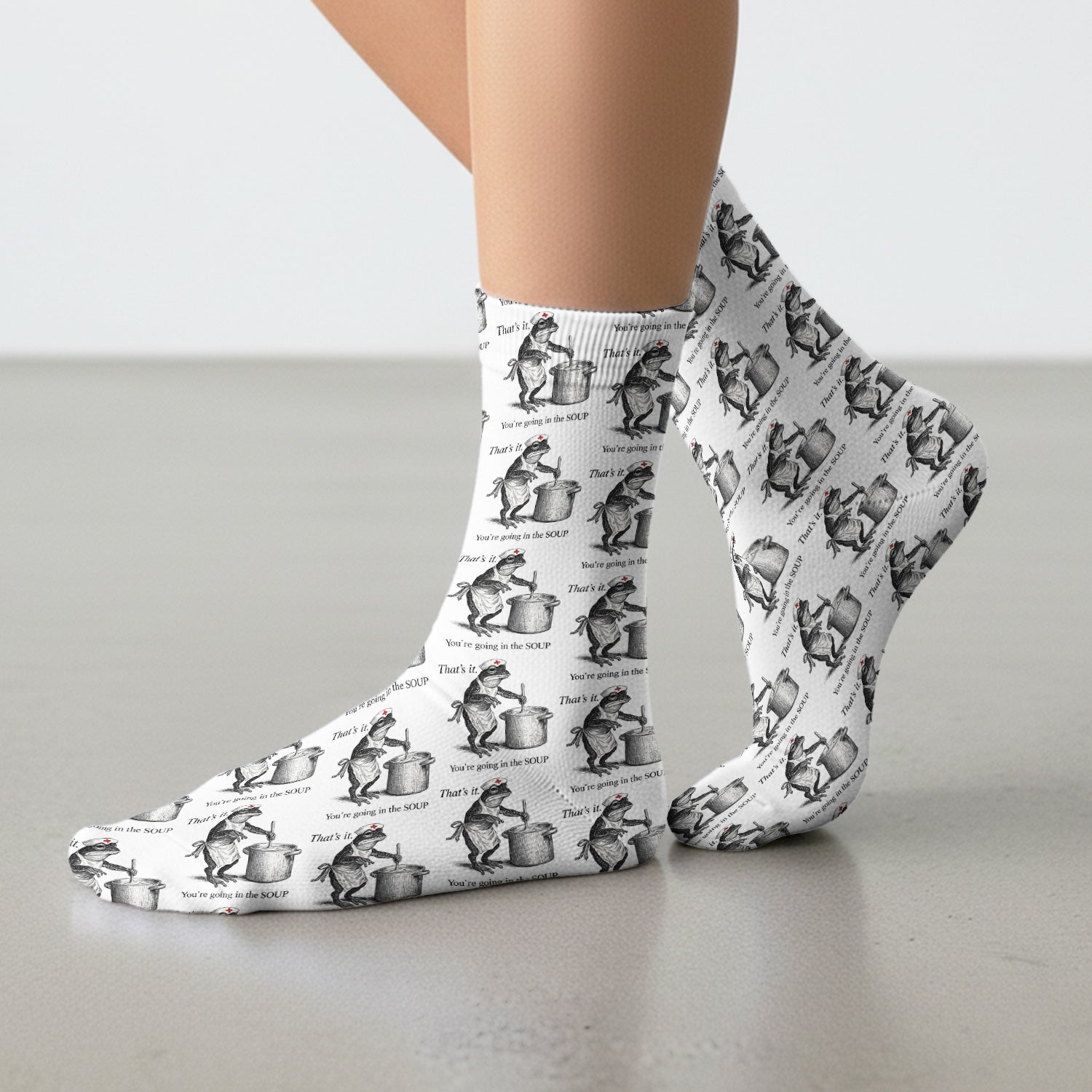 Funny Nurse Frog Cooking Soup Vintage Pattern Socks, Cute Medical Staff Socks
