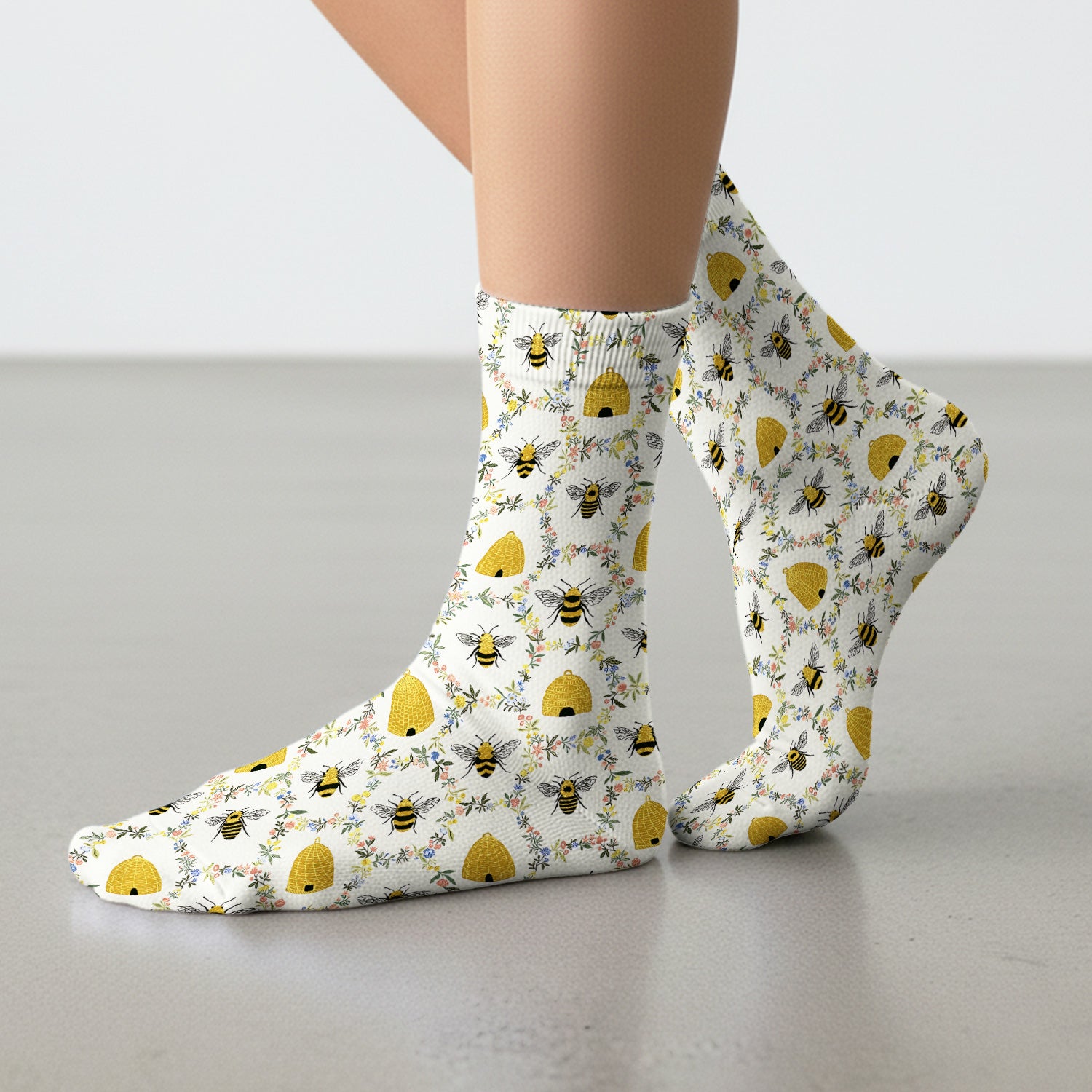 Honey Bee Beehive Floral Pattern Socks, Socks for Nurse Doctor