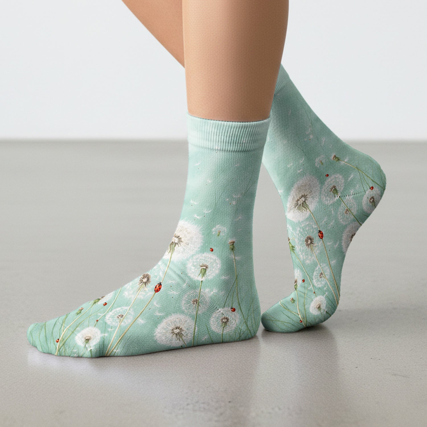 Dandelion Wishes Ladybug Meadow Pattern Socks, Adult Socks for Men and Women