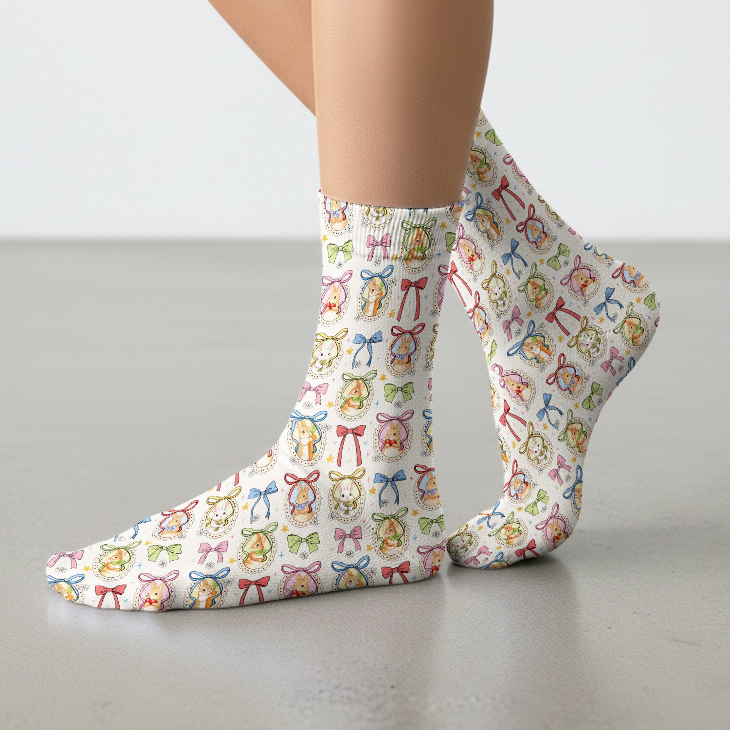 Cute Easter Bunny Cameo Colorful Bow Patternl Socks, Socks for Nurse Doctor