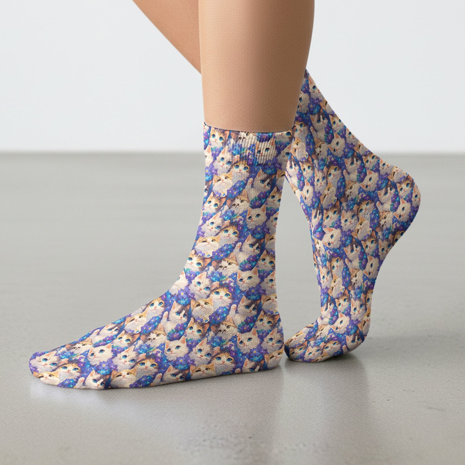Cute Blue Eyed Kitten Pattern Socks, Adult Socks for Men and Women