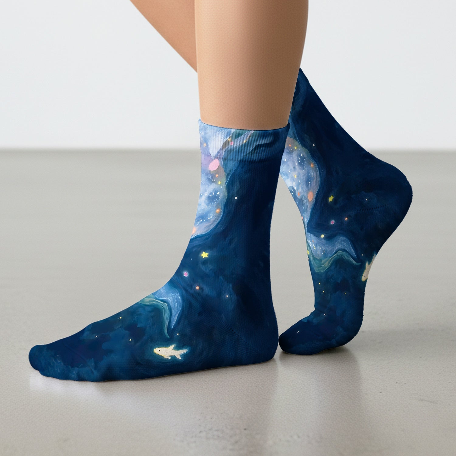 Marine Life Shark Pattern Print Socks, Adult Socks for Men and Women