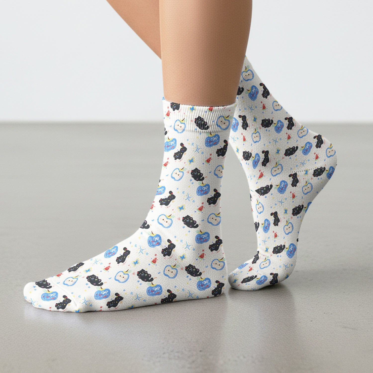 Cute Black Cat and Apple Print Crew Socks for Medical Professionals
