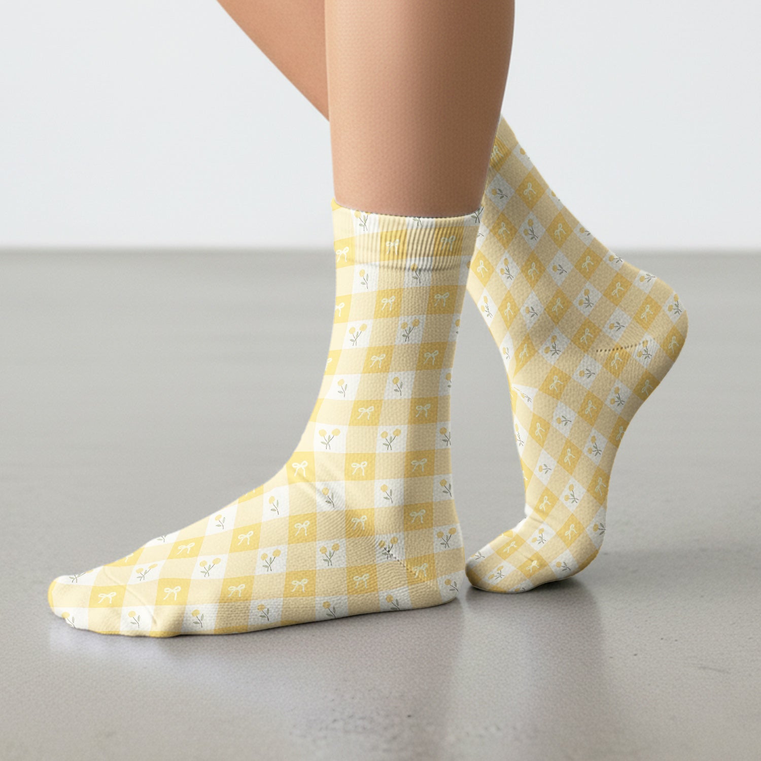 Yellow Gingham Bow Floral Pattern Socks, Breathable Fabrics Medical Uniform