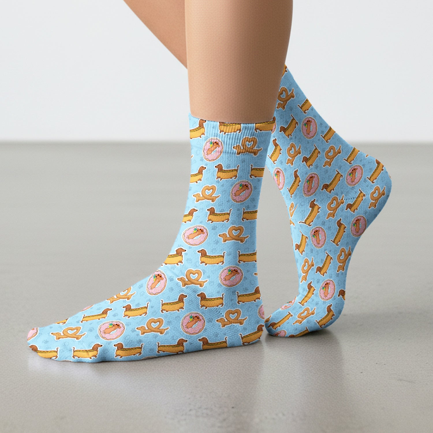Cute Dachshund Donut Heart Pattern Socks, Socks for Nurse Doctor