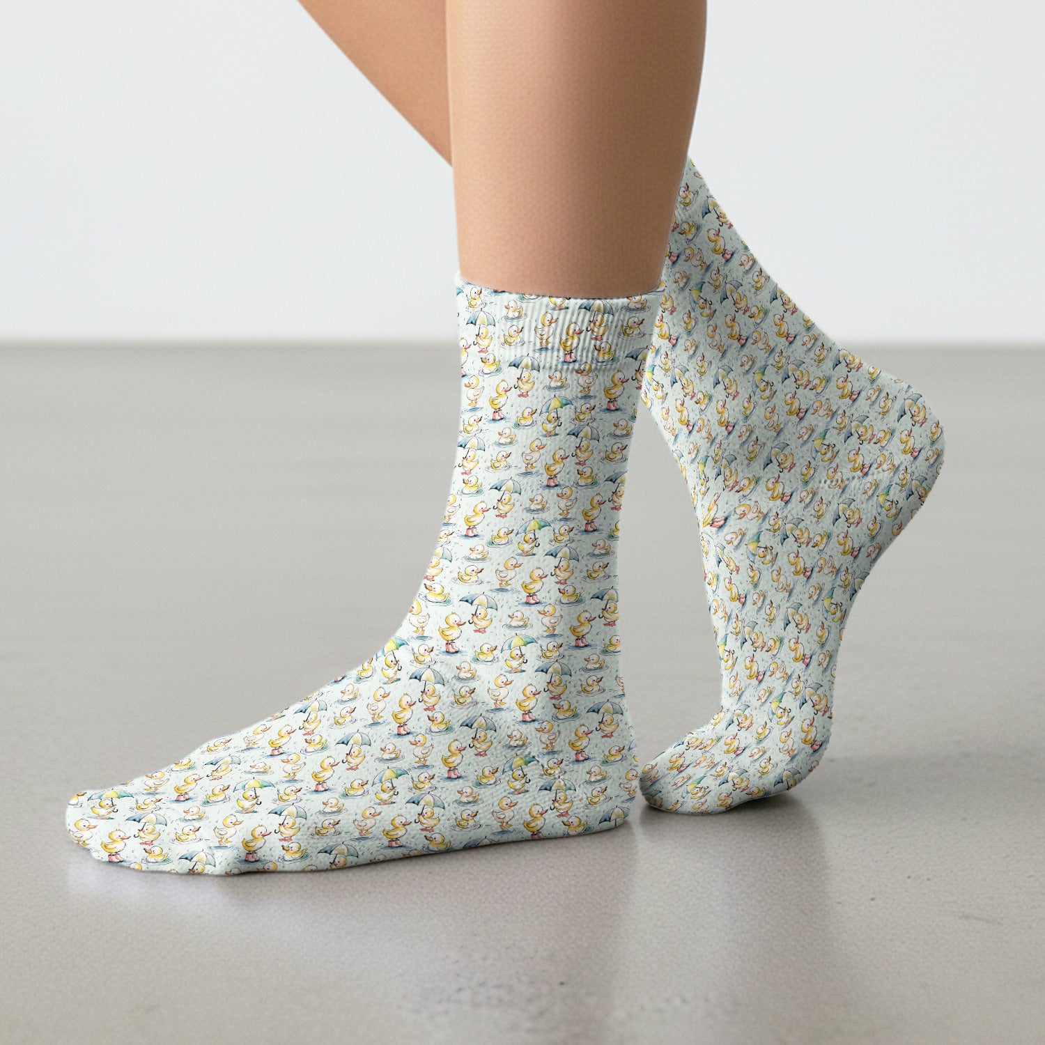Playful Duck Rain Umbrella Print Medical Socks, Breathable Fabrics Medical Uniform
