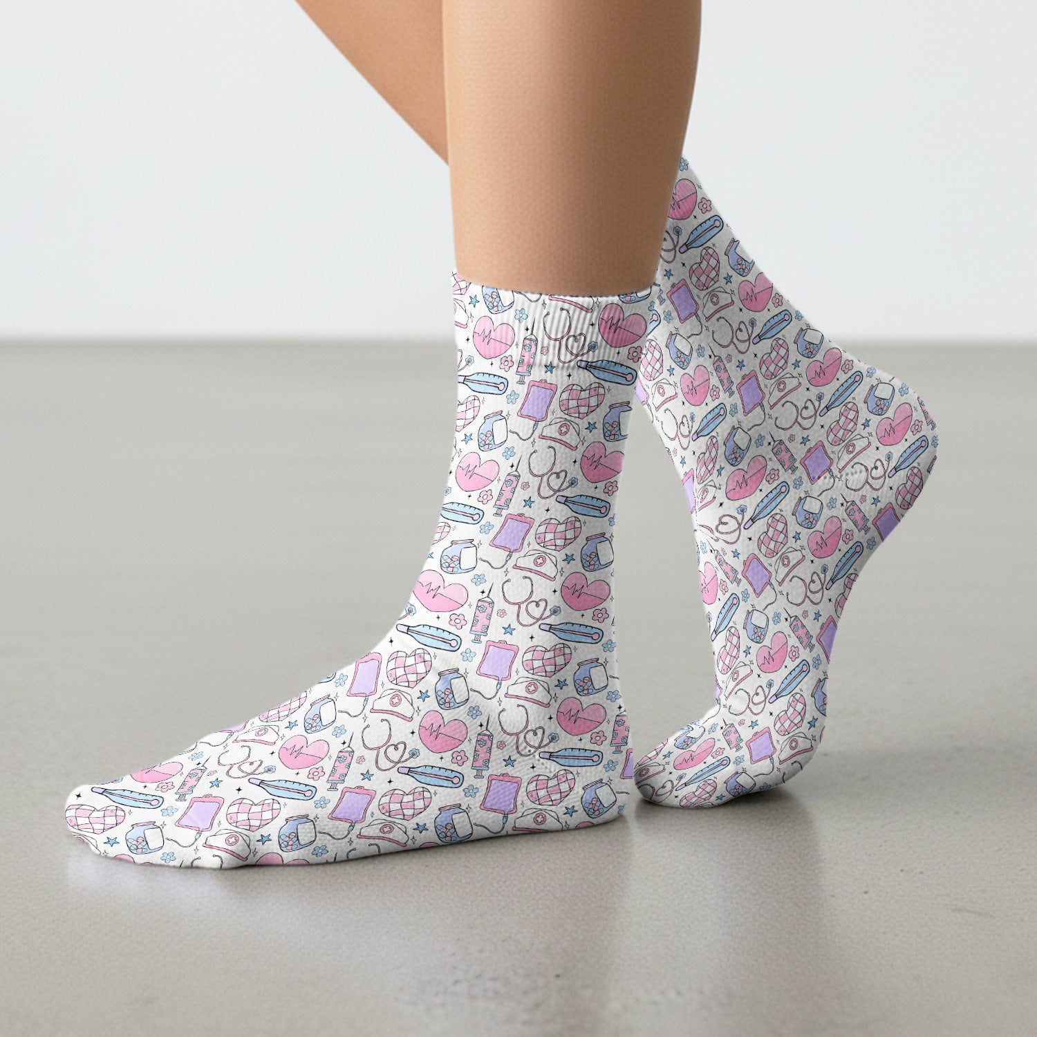 Cute Pastel Medical Icons Pattern Socks, Socks for Nurse Doctor