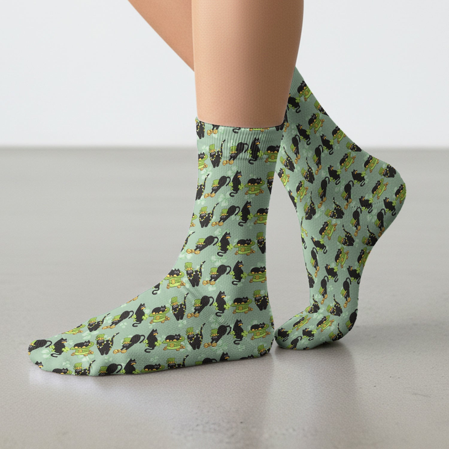 St. Patrick Black Cat Clover Print Medical Socks, Socks for Nurse Doctor