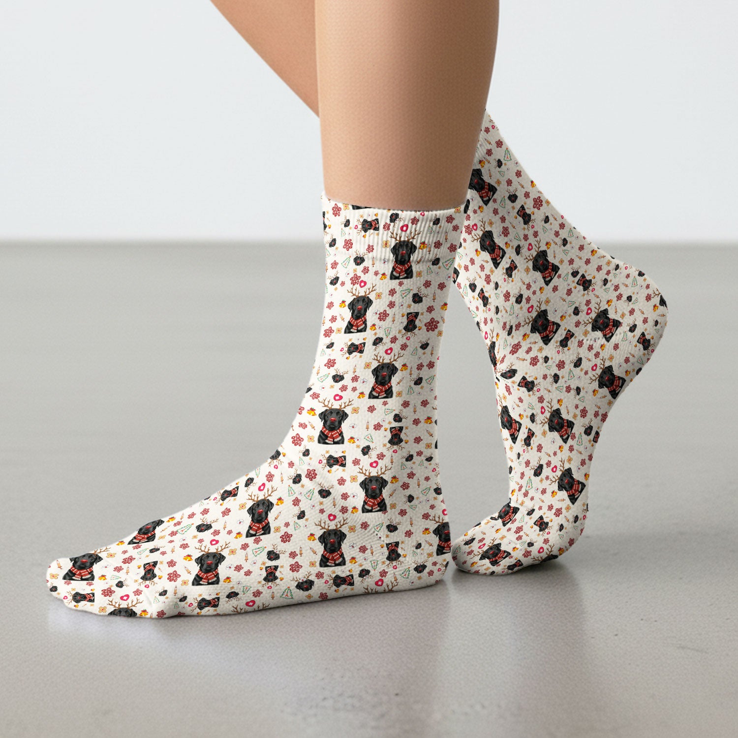 Funny Black Lab Reindeer Socks for Nurse Doctor - Christmas Puppy Adult Socks for Men and Women