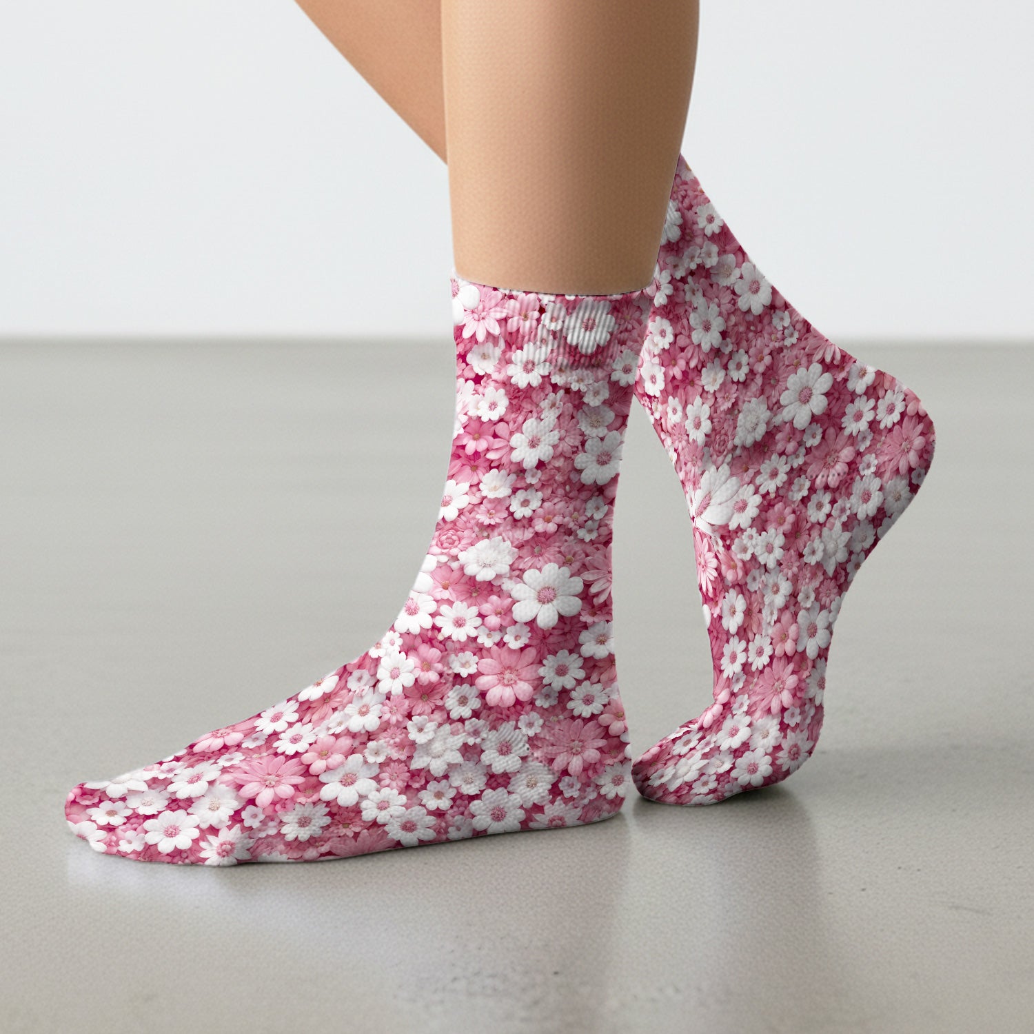 Cute Daisy Flower Bloom Pattern Socks, Adult Socks for Men and Women