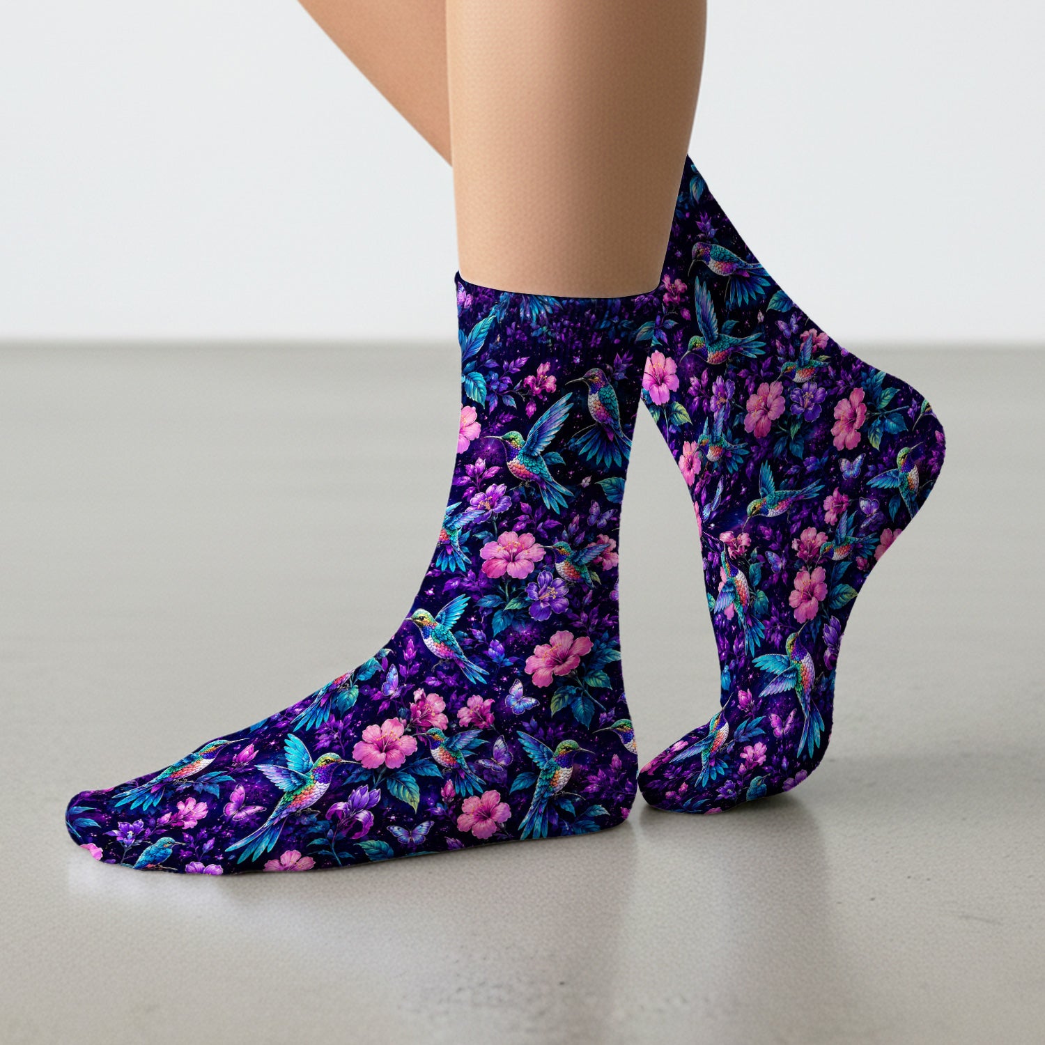 Vibrant Hummingbird Hibiscus Blossom Pattern Socks, Adult Socks for Men and Women