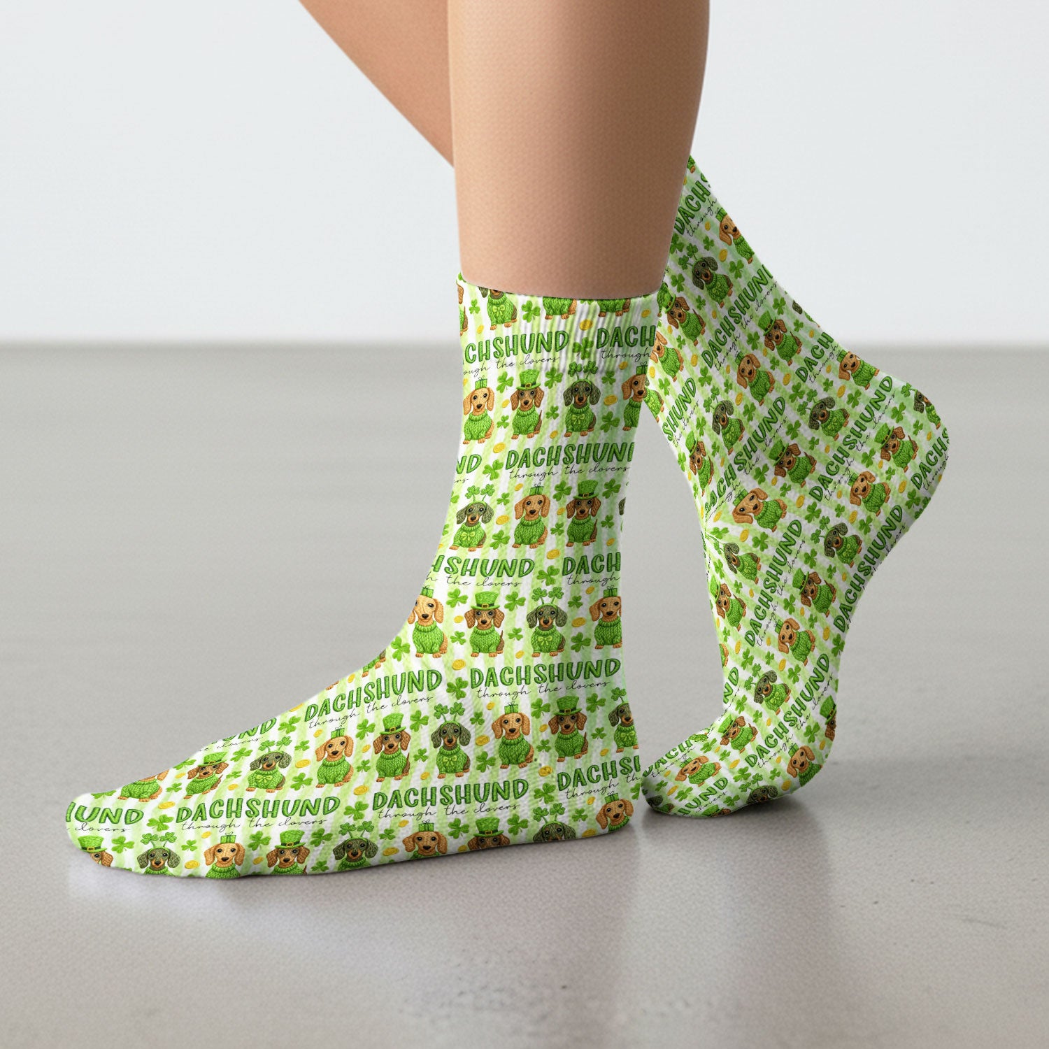 Wiener Dog St. Patrick’s Day Scrub Socks, Shamrock Dachshund Pattern Nurse Sock, Breathable Fabrics Nursing Uniform