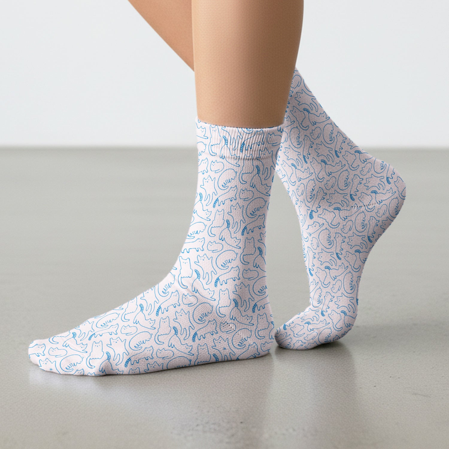 Artistic Cat Pattern Medical Scrub Socks, Breathable Fabrics Nursing Uniform