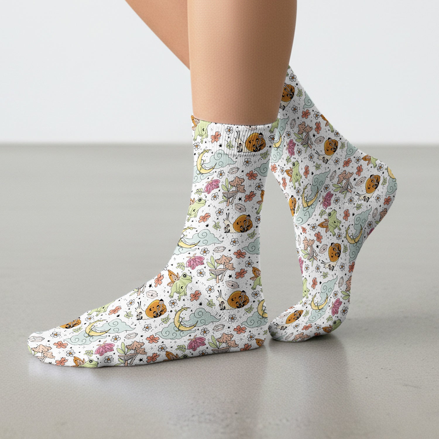 Whimsical Frog Moon Mushroom Pattern Socks, Breathable Fabrics Medical Uniform