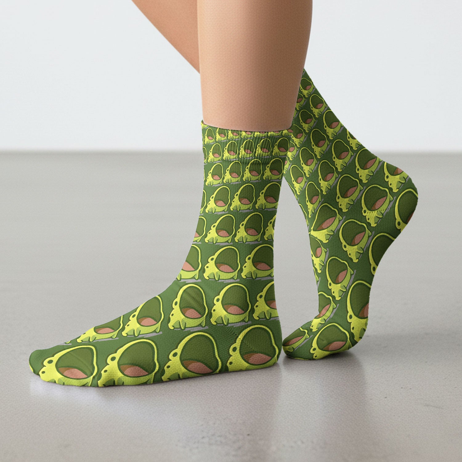 Cute Green Frog Cartoon Pattern Socks, Adult Socks for Men and Women