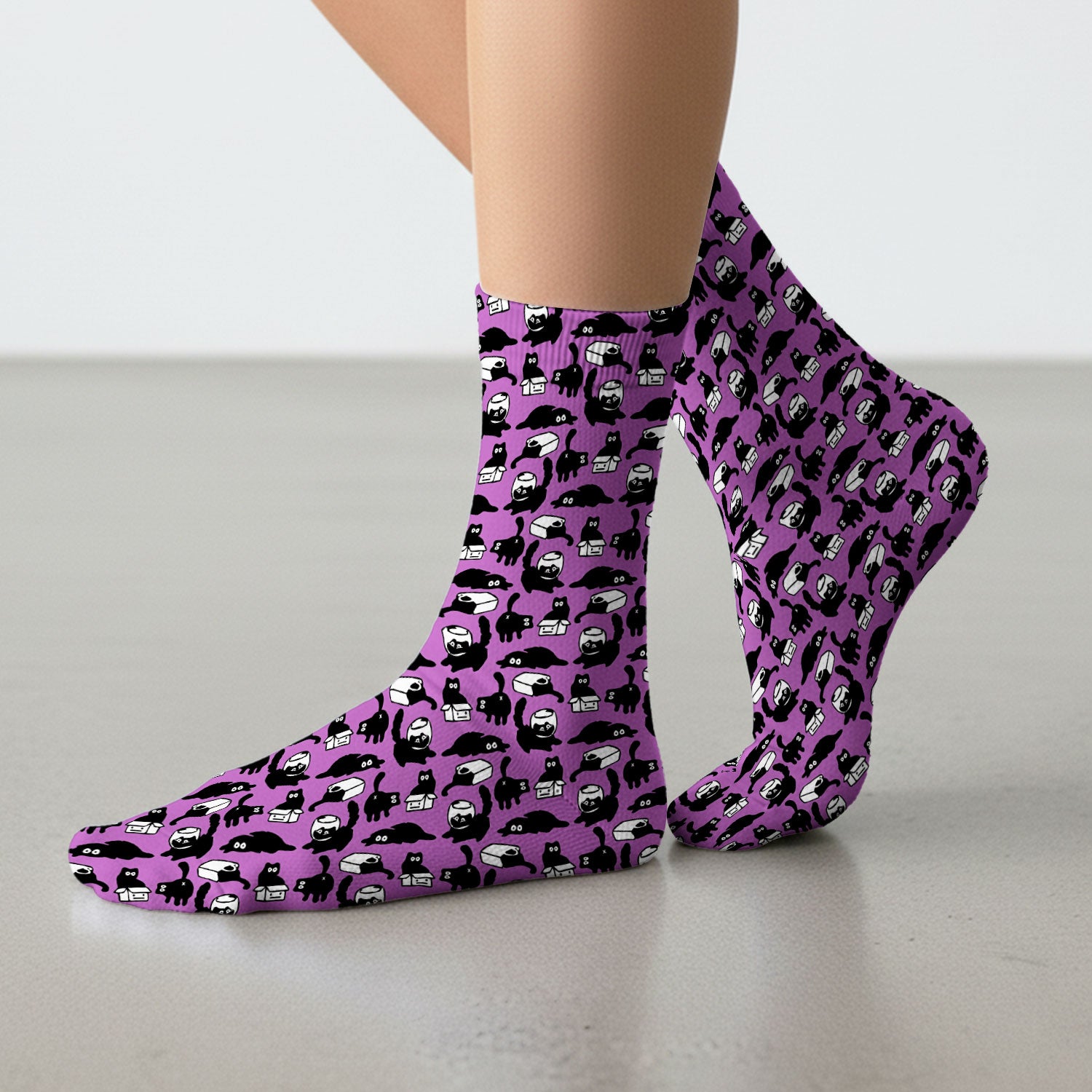 Dark Playful Cat Cartoon Pattern Medical Socks, Socks for Nurse Doctor