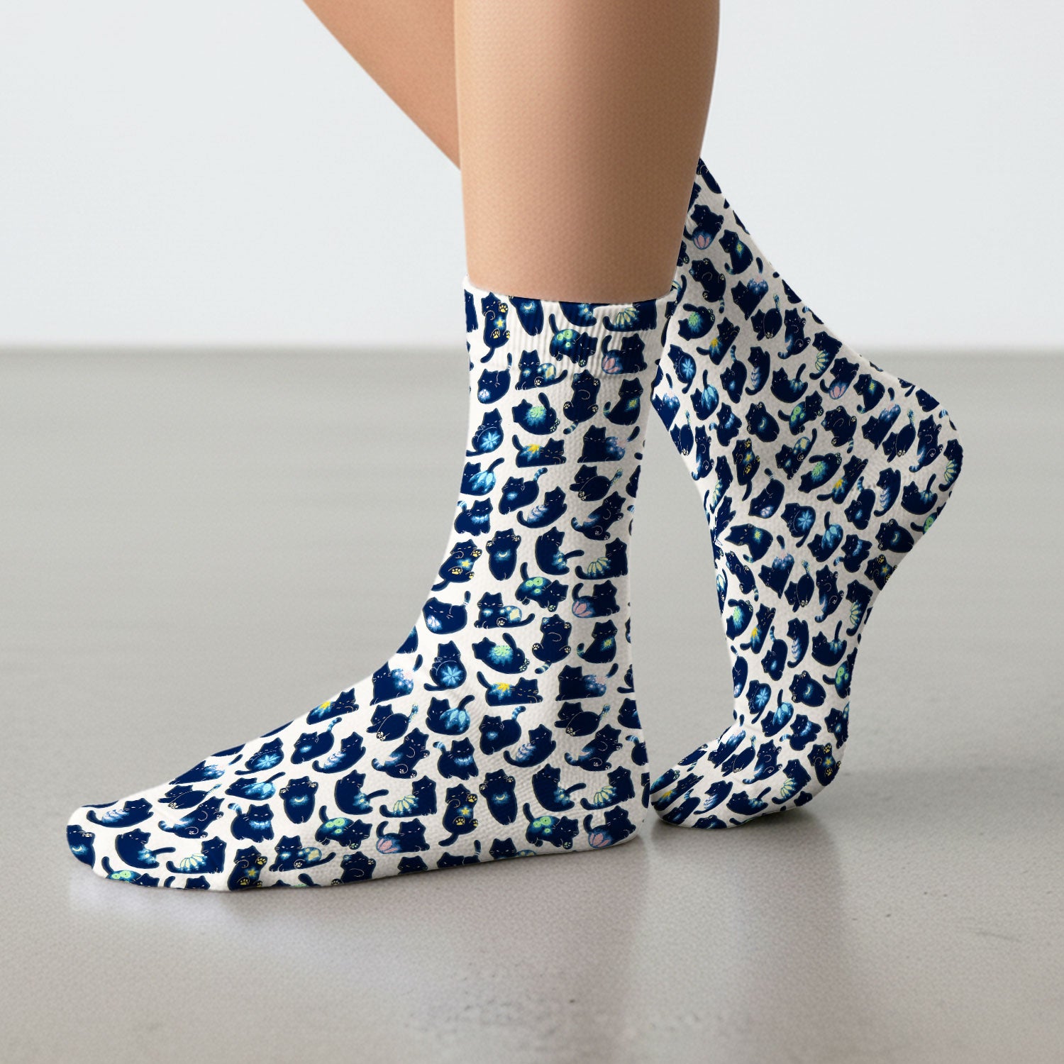 Midnight Cat Scrub Socks, Black Cat Pattern Nurse Sock, Breathable Fabrics Nursing Uniform