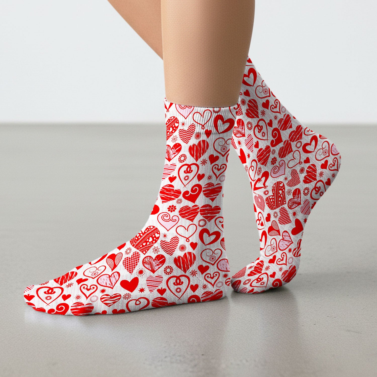 Hearts Scrub Socks For Nursing, Valentine Heart Pattern Nurse Sock, Comfortable Scrubs For Nurses