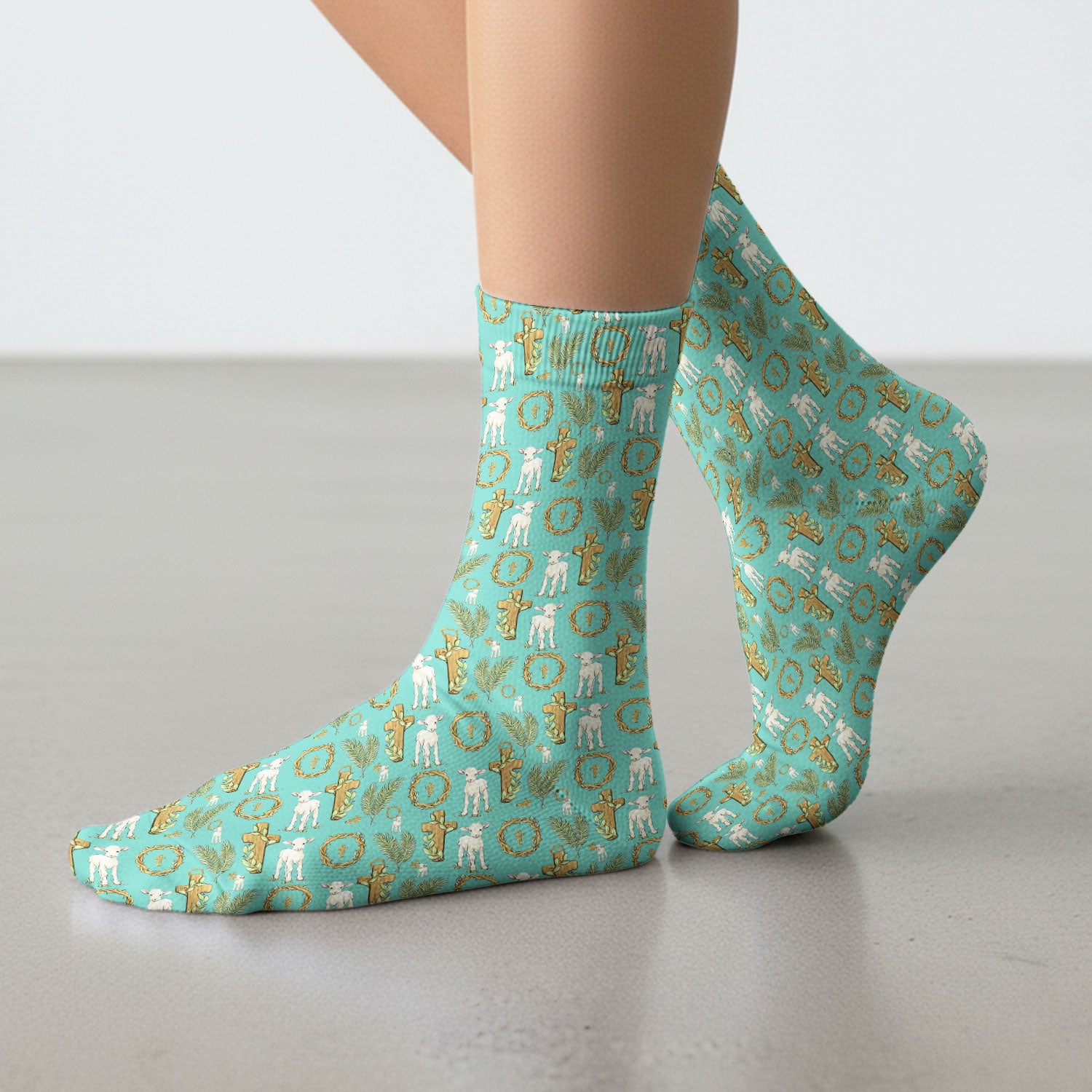 Faith Lamb Cross Pattern Medical Socks, Adult Socks for Men and Women