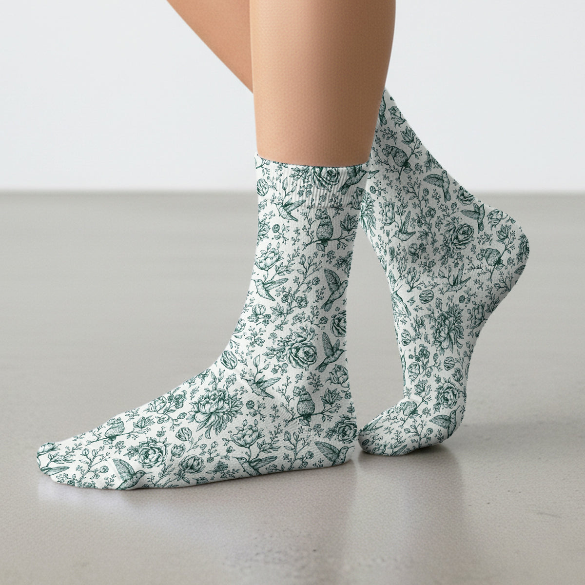 Vintage Hummingbird Pattern Socks, Adult Socks for Men and Women