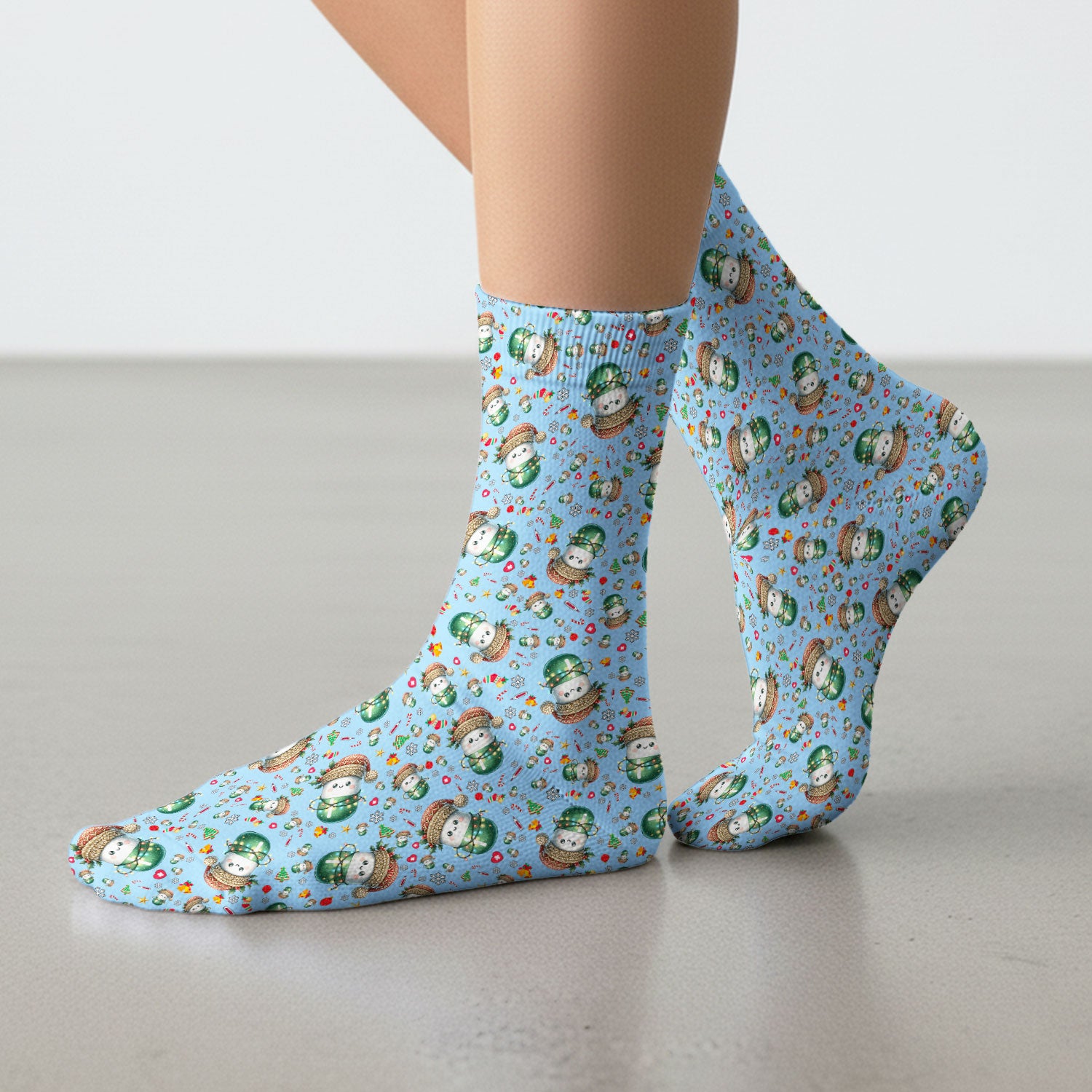 Pharmacy Tech Christmas Socks – Cute Green Snowman Print Nurse Outfit – Funny Holiday Medical Uniform for Pharmacists