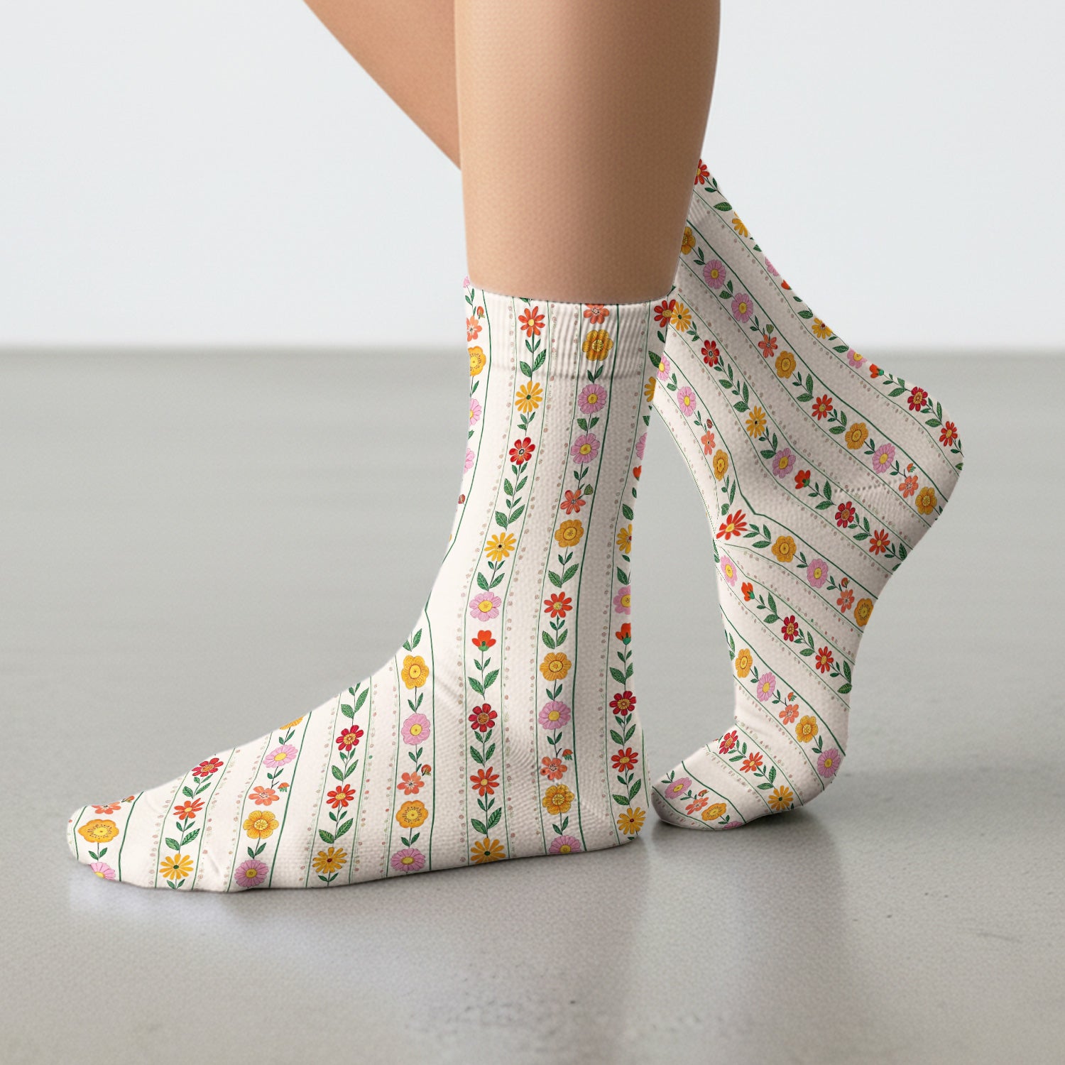 Retro Floral Stripe Print Socks, Adult Socks for Men and Women