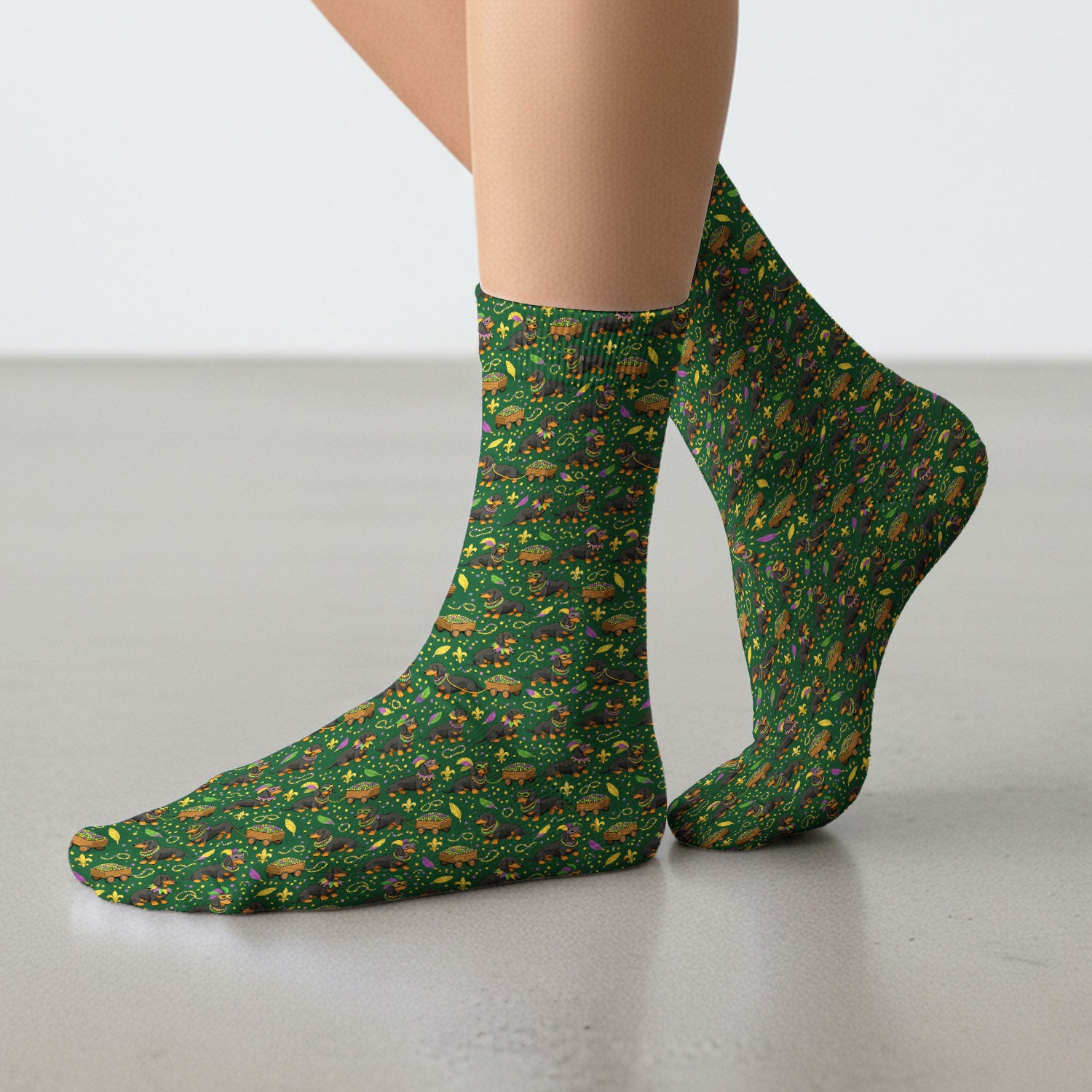 Funny Mardi Gras Dachshund Scrub Socks, Festival Wiener Dog Pattern Nurse Sock, Breathable Fabrics Nursing Uniform