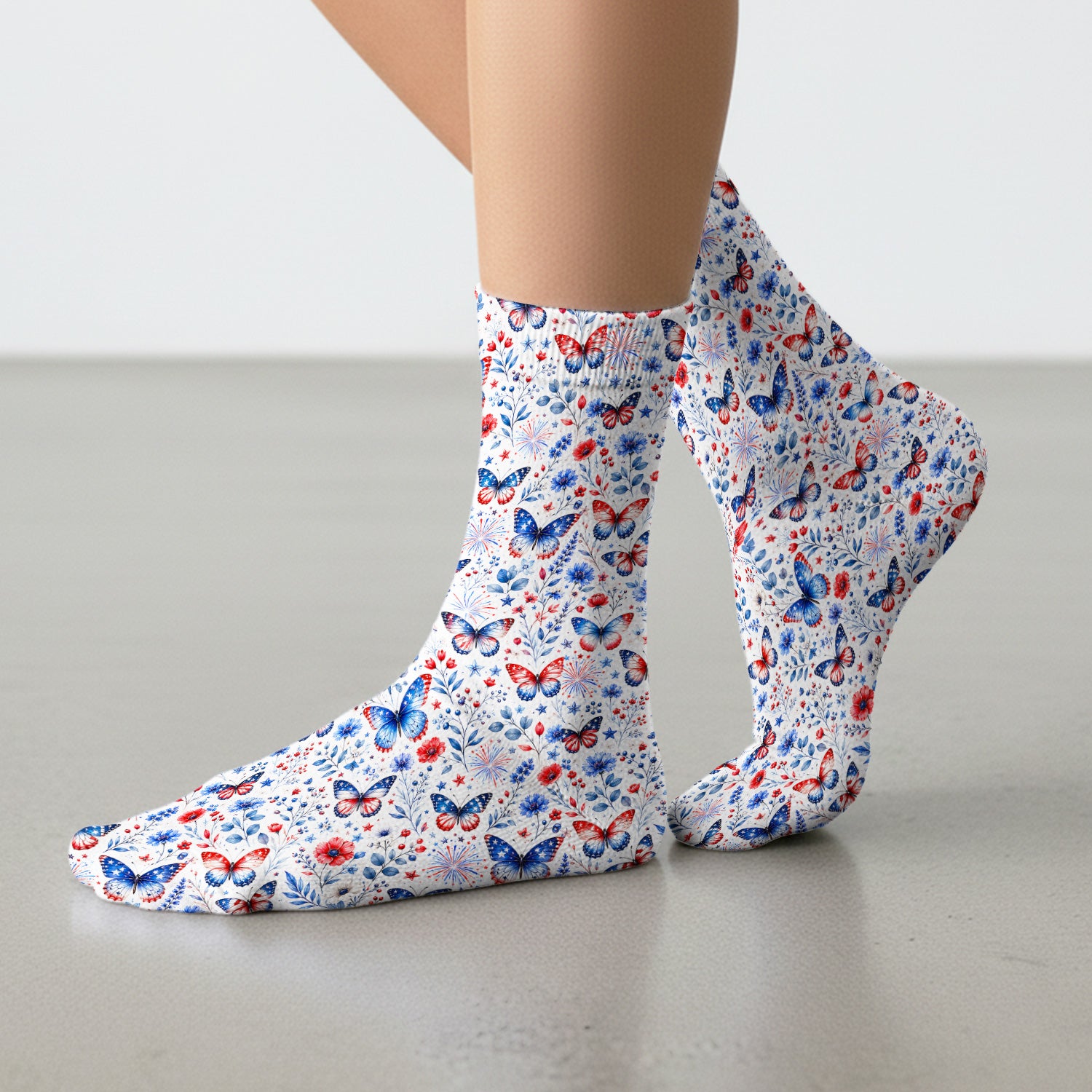 Patriotic Butterfly Fireworks Floral Pattern Socks, Adult Socks for Men and Women
