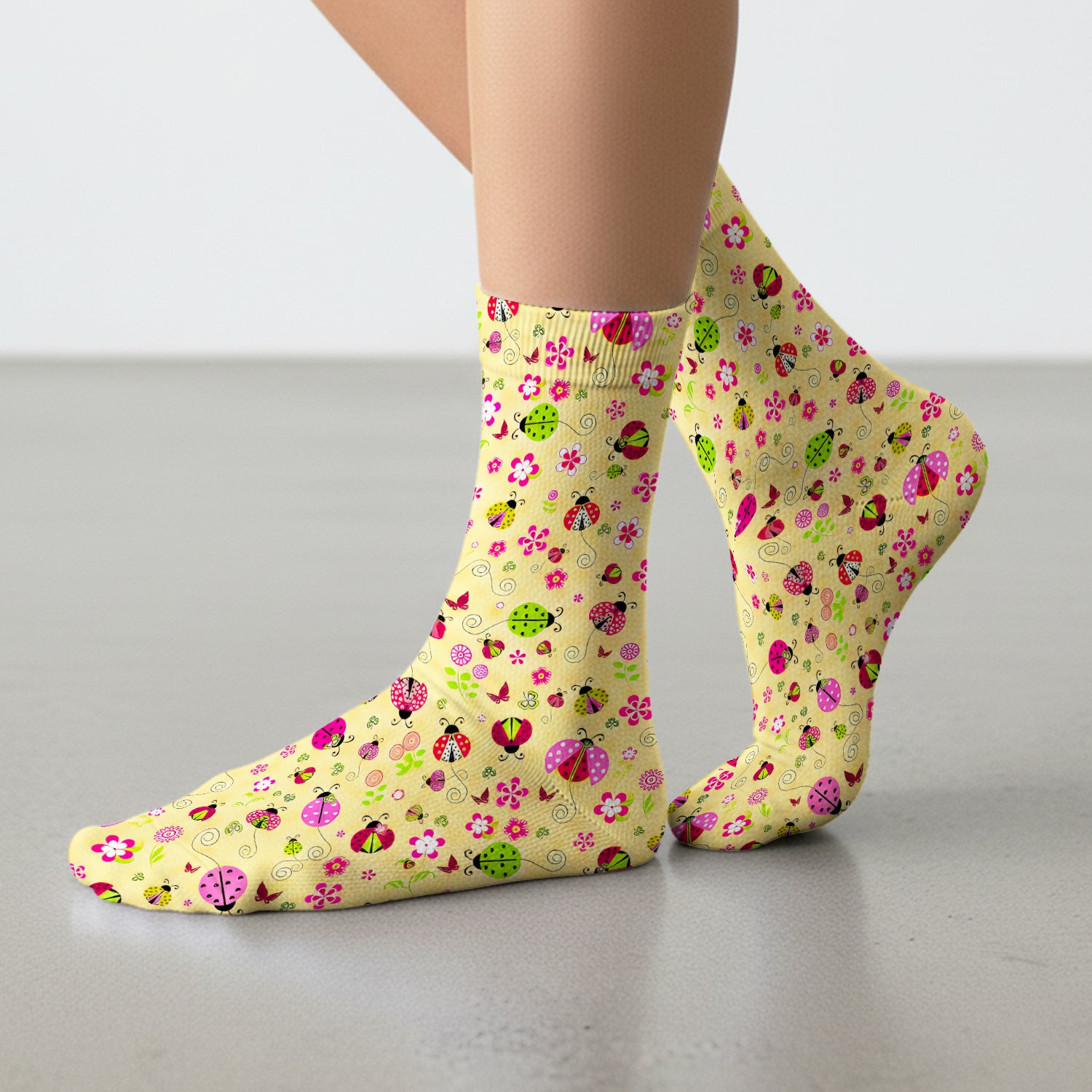 Yellow Ladybug Floral Garden Pattern Socks, Adult Socks for Men and Women