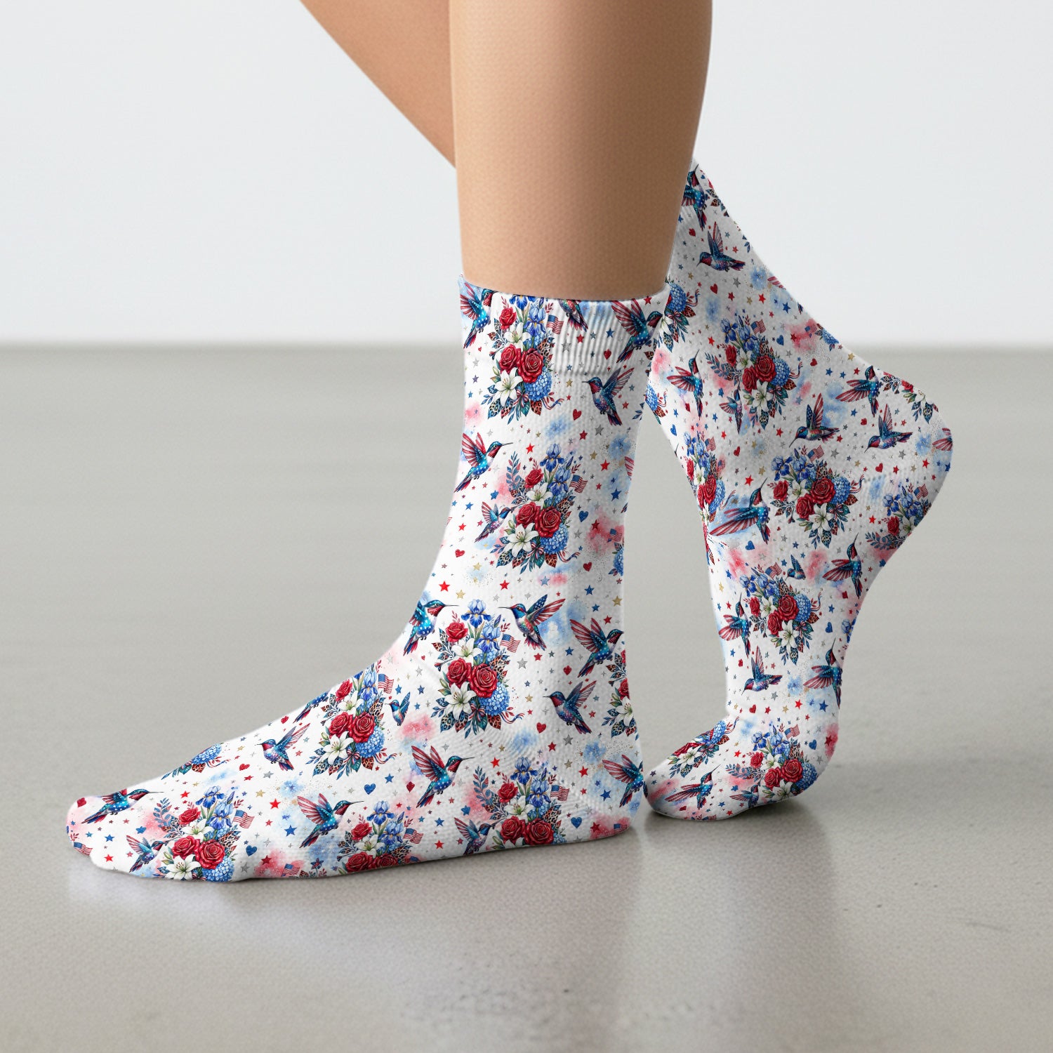 Patriotic Hummingbird Floral Bouquet Pattern Socks, Adult Socks for Men and Women