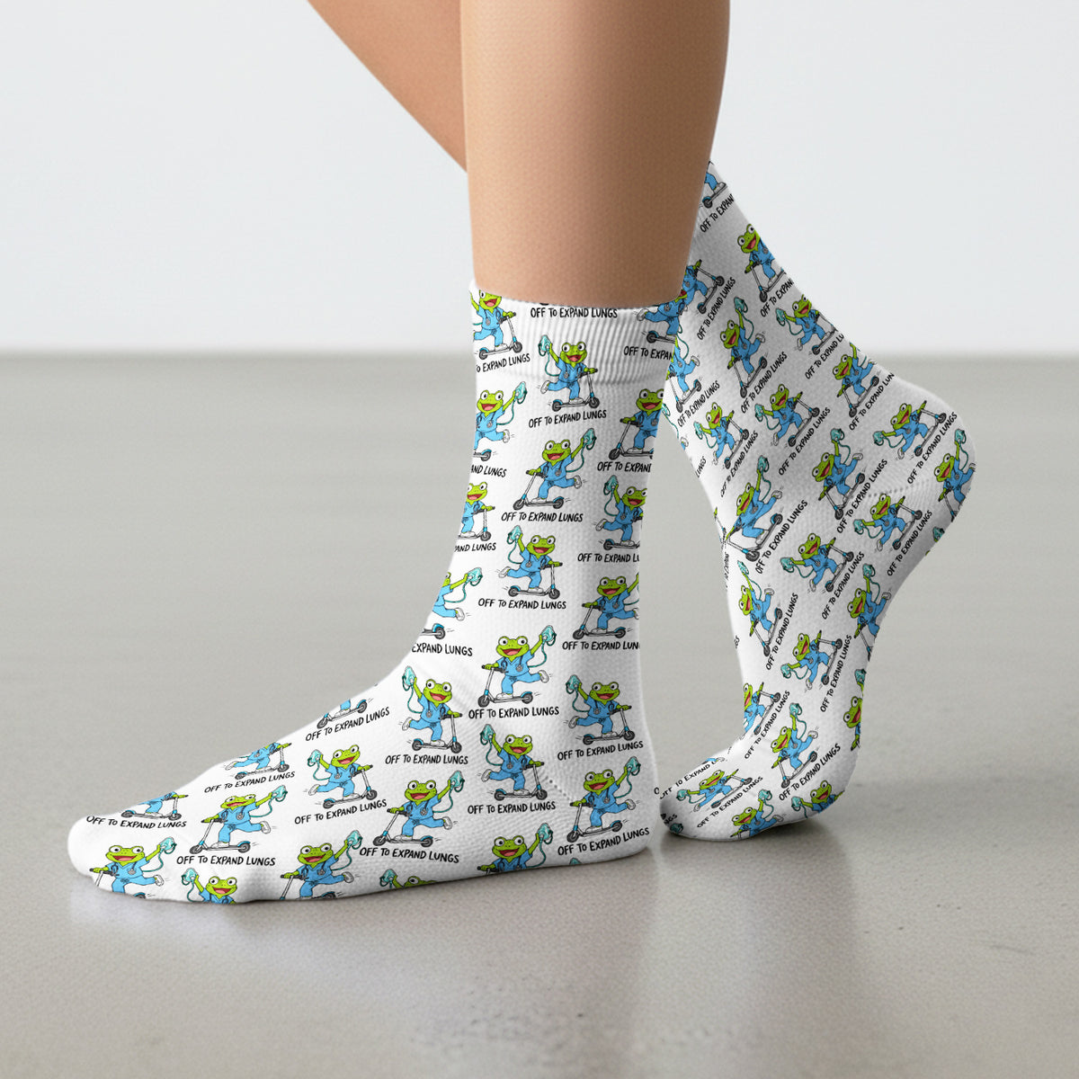 Off To Expand Lungs Frog Pattern Socks, Adult Socks for Men and Women