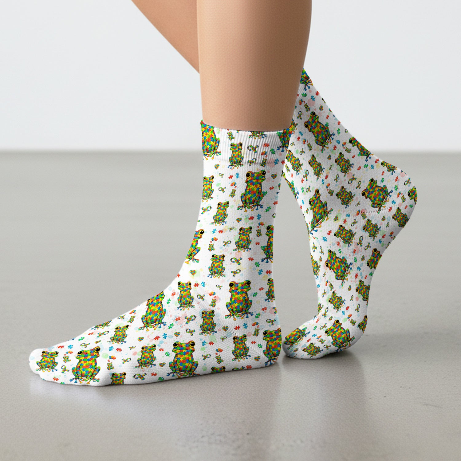 Colorful Autism Puzzle Frog Pattern Socks, Adult Socks for Men and Women