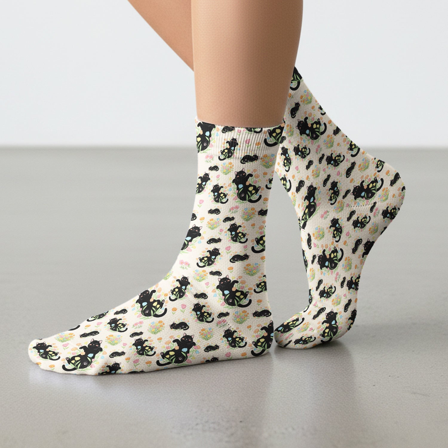 Cats With Cute Poses Floral Pattern Socks, Adult Socks for Men and Women