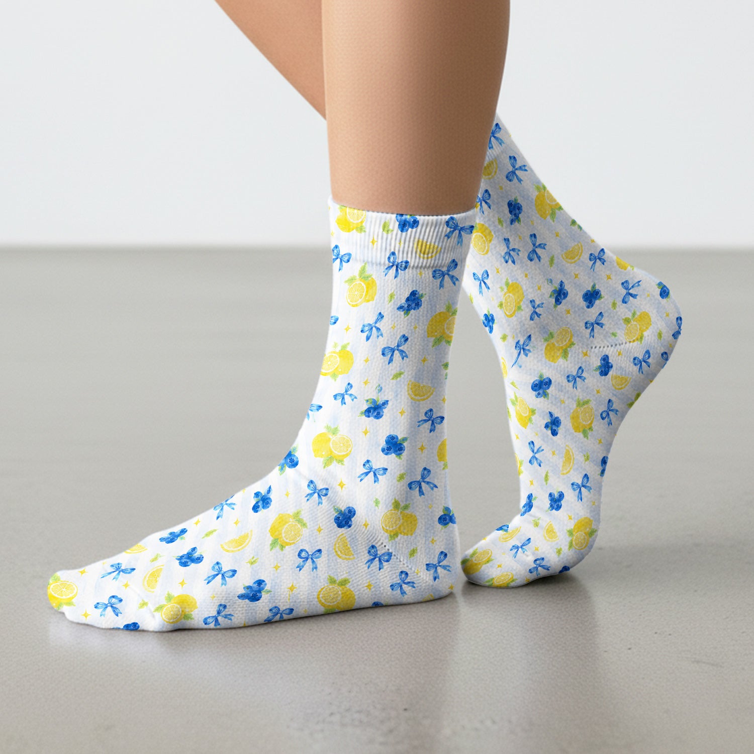 Lemon Blueberry Bow Nurse Print Socks, Adult Socks for Men and Women