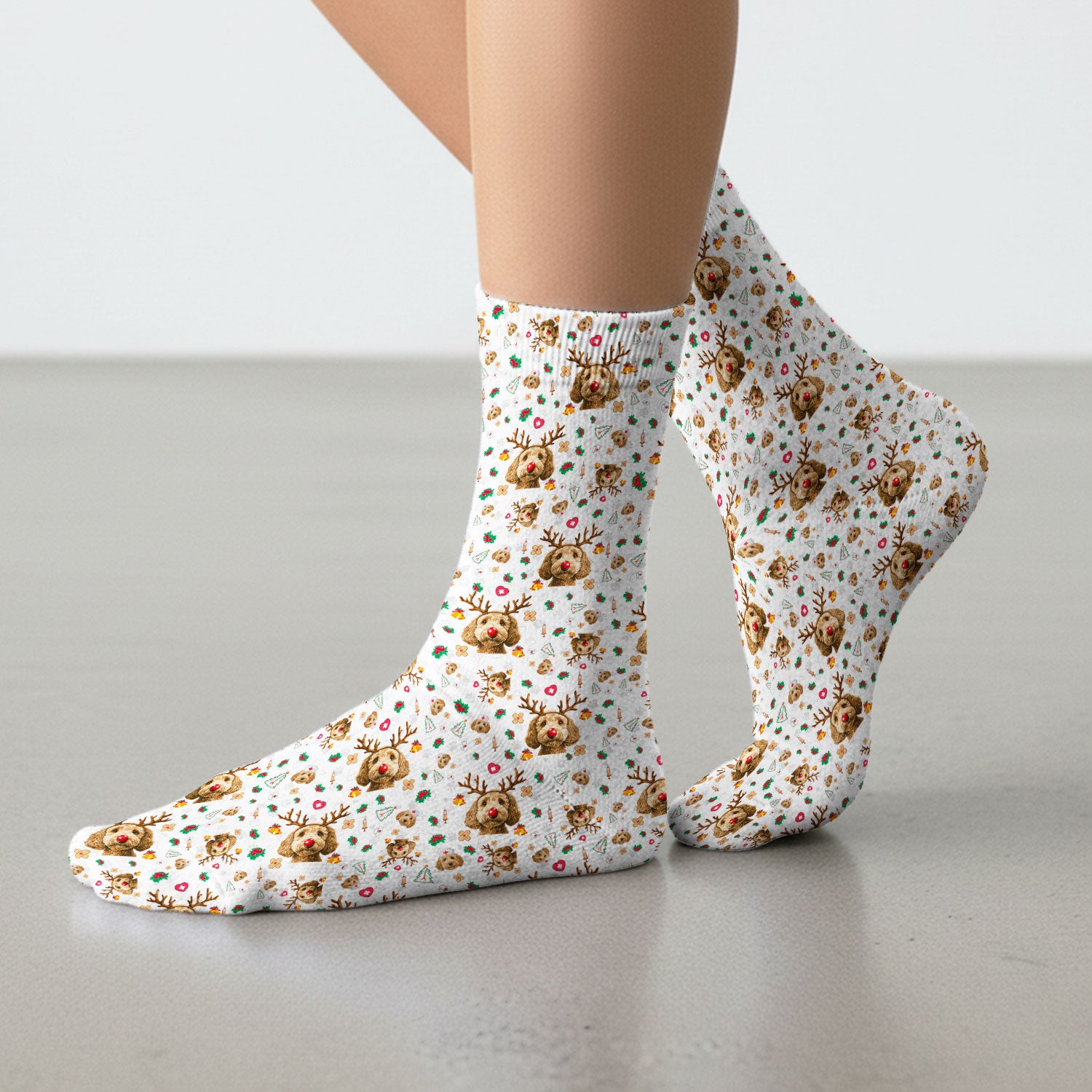 Christmas Labradoodle Socks for Nurse Doctor - Funny Reindeer Dog Adult Socks for Men and Women