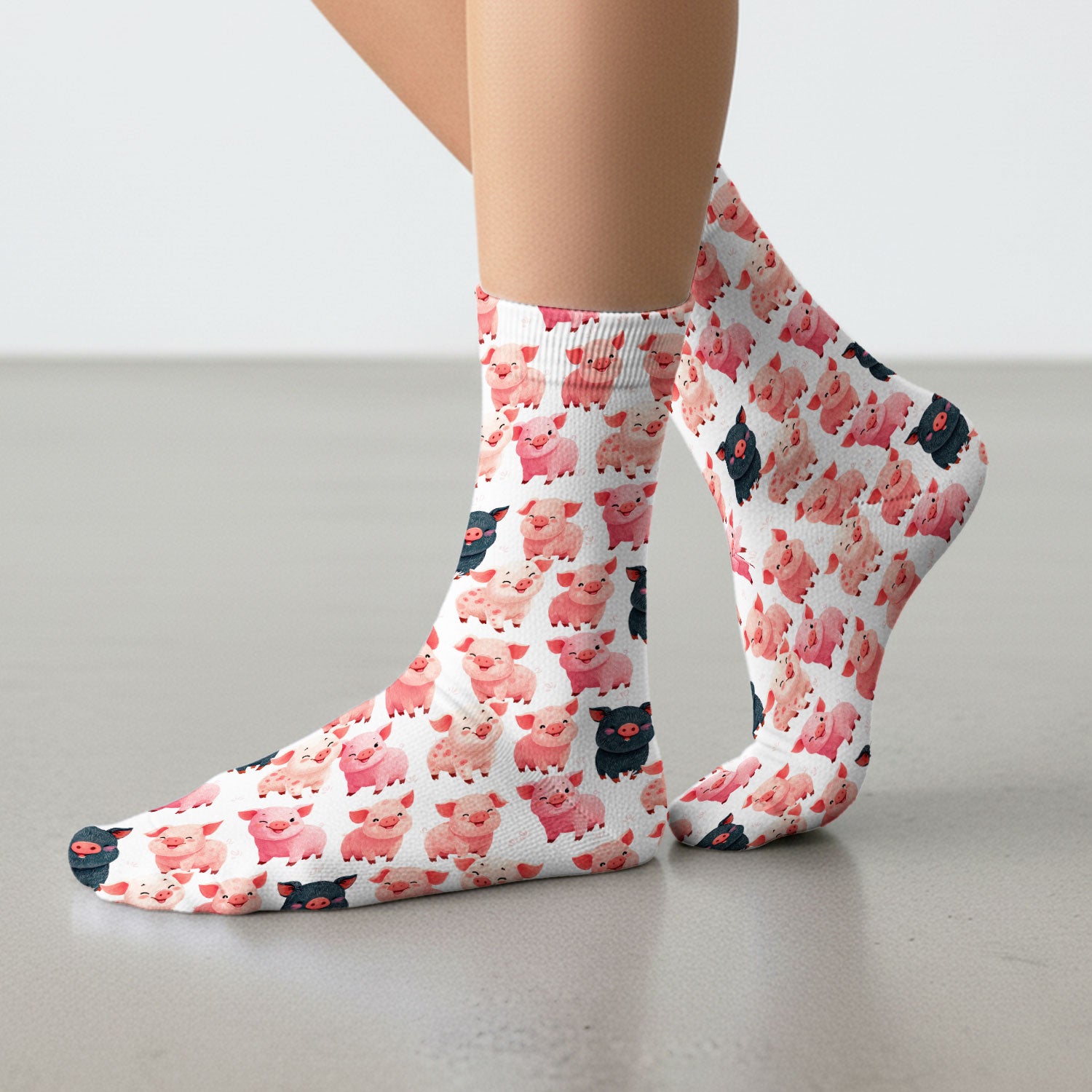Funny Farm Pig Cartoon Pattern Socks, Breathable Fabrics Medical Uniform
