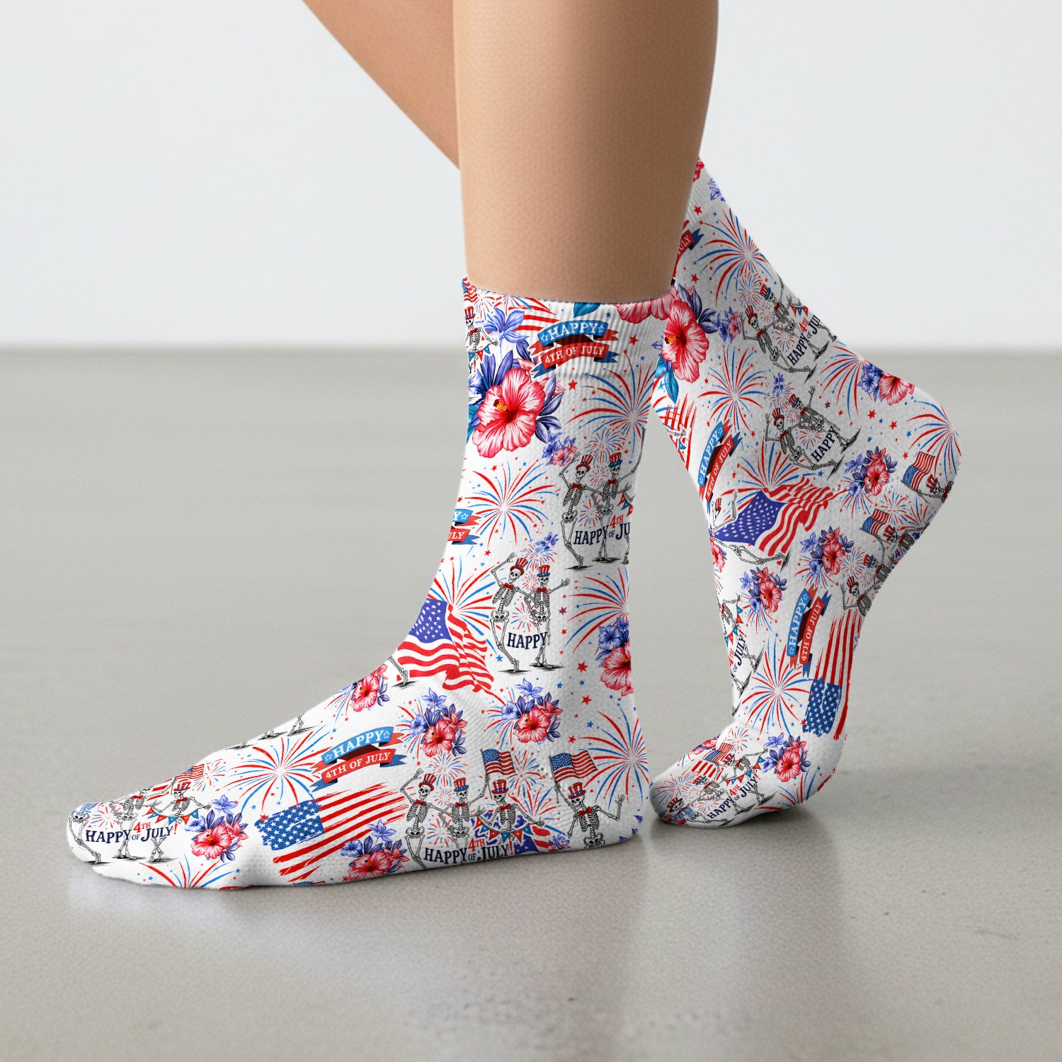 Funny 4th Of July Skeleton Nurse for RN & CNA, Patriotic Fireworks Medical Uniform Socks, Adult Socks for Men and Women